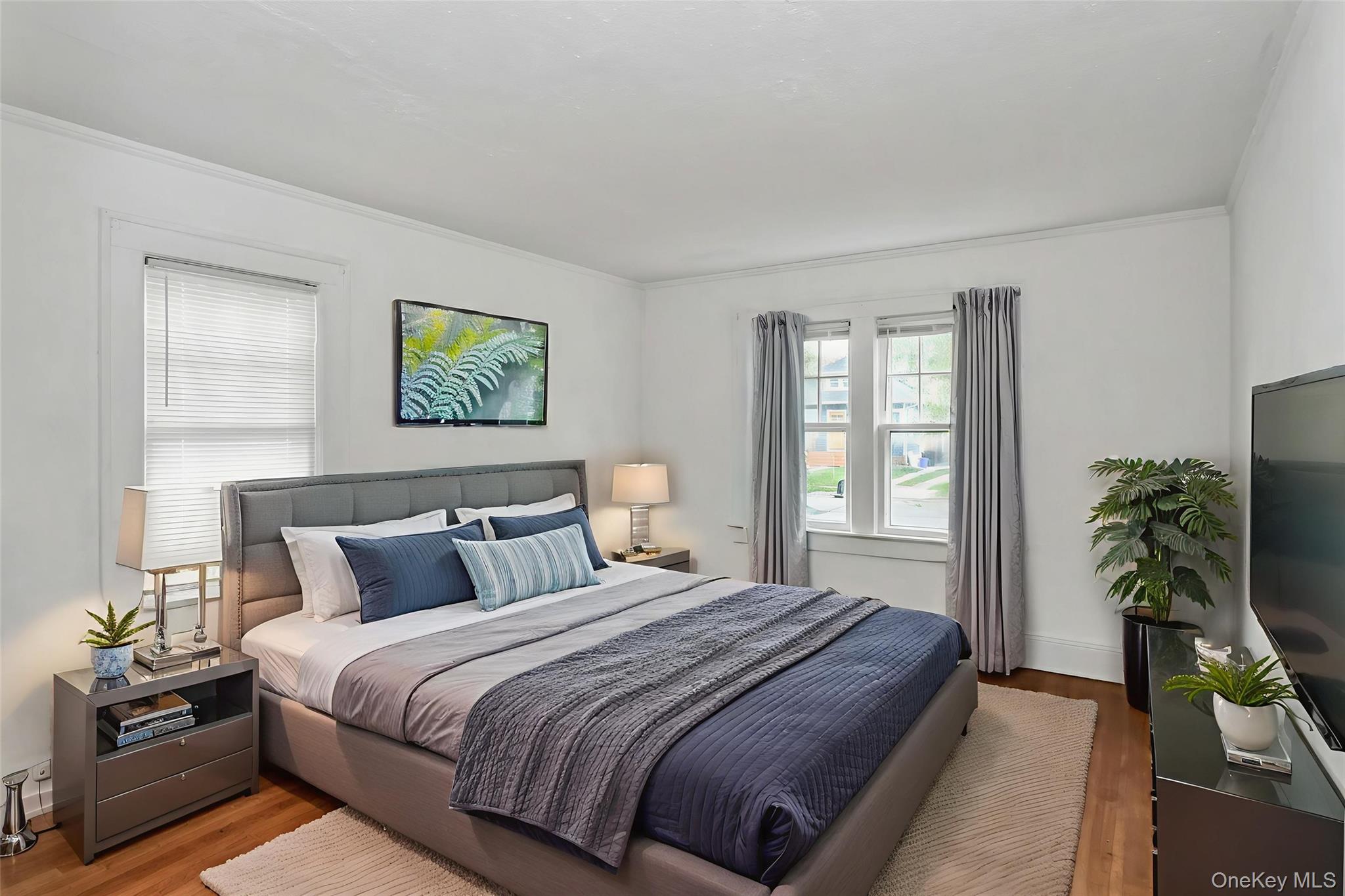 251 N Long Beach Avenue, Freeport, NY 11520