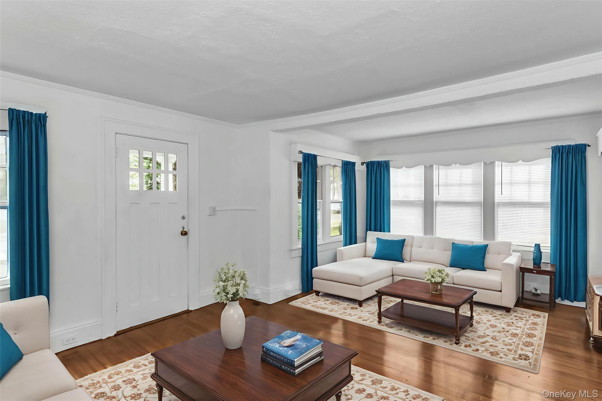 251 N Long Beach Avenue, Freeport, NY 11520