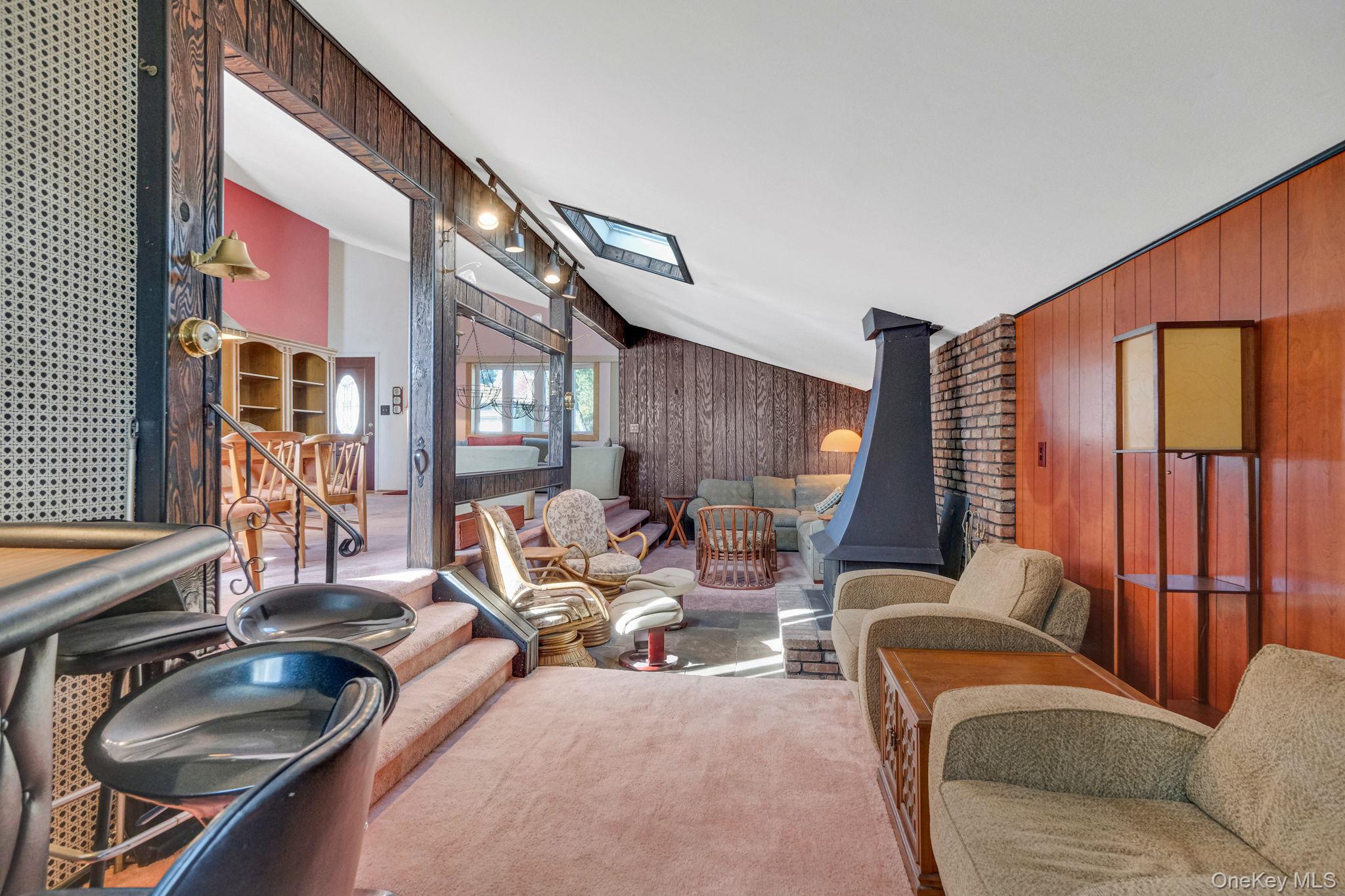 236 New York Avenue, Bay Shore, NY 11706