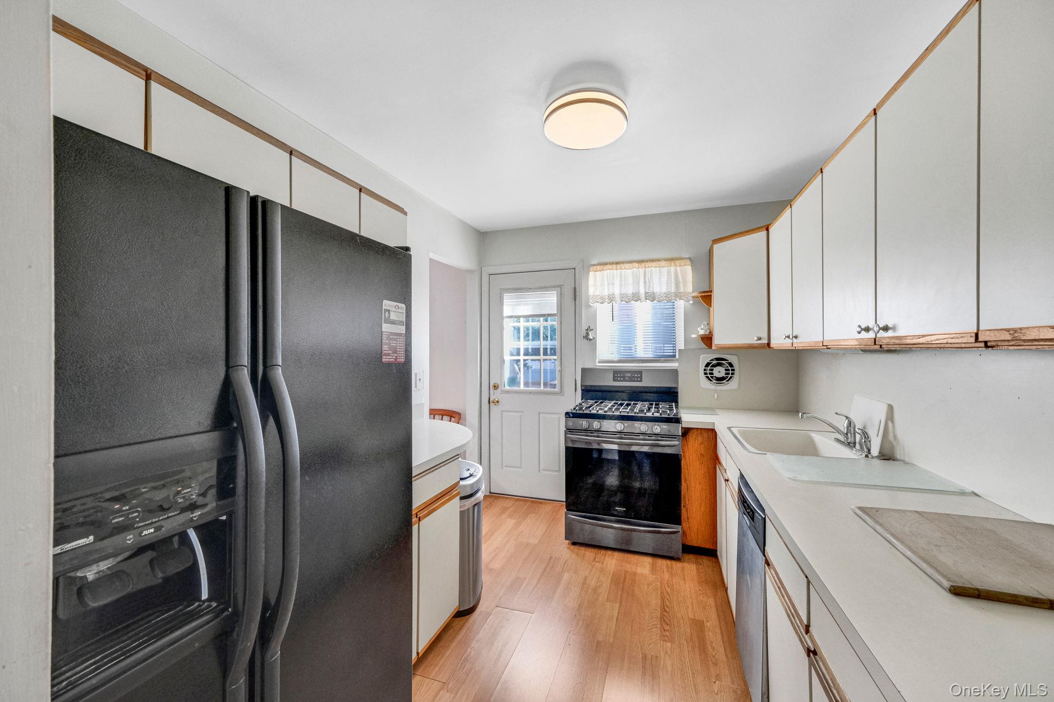 236 New York Avenue, Bay Shore, NY 11706