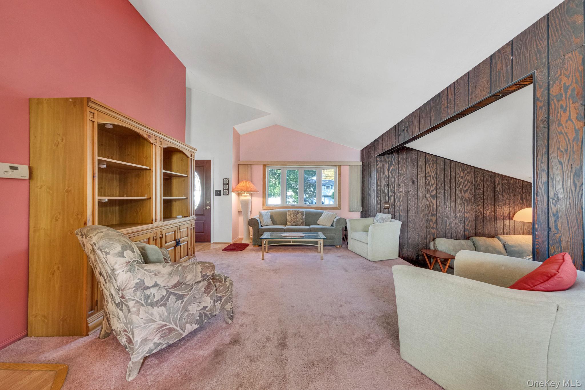 236 New York Avenue, Bay Shore, NY 11706