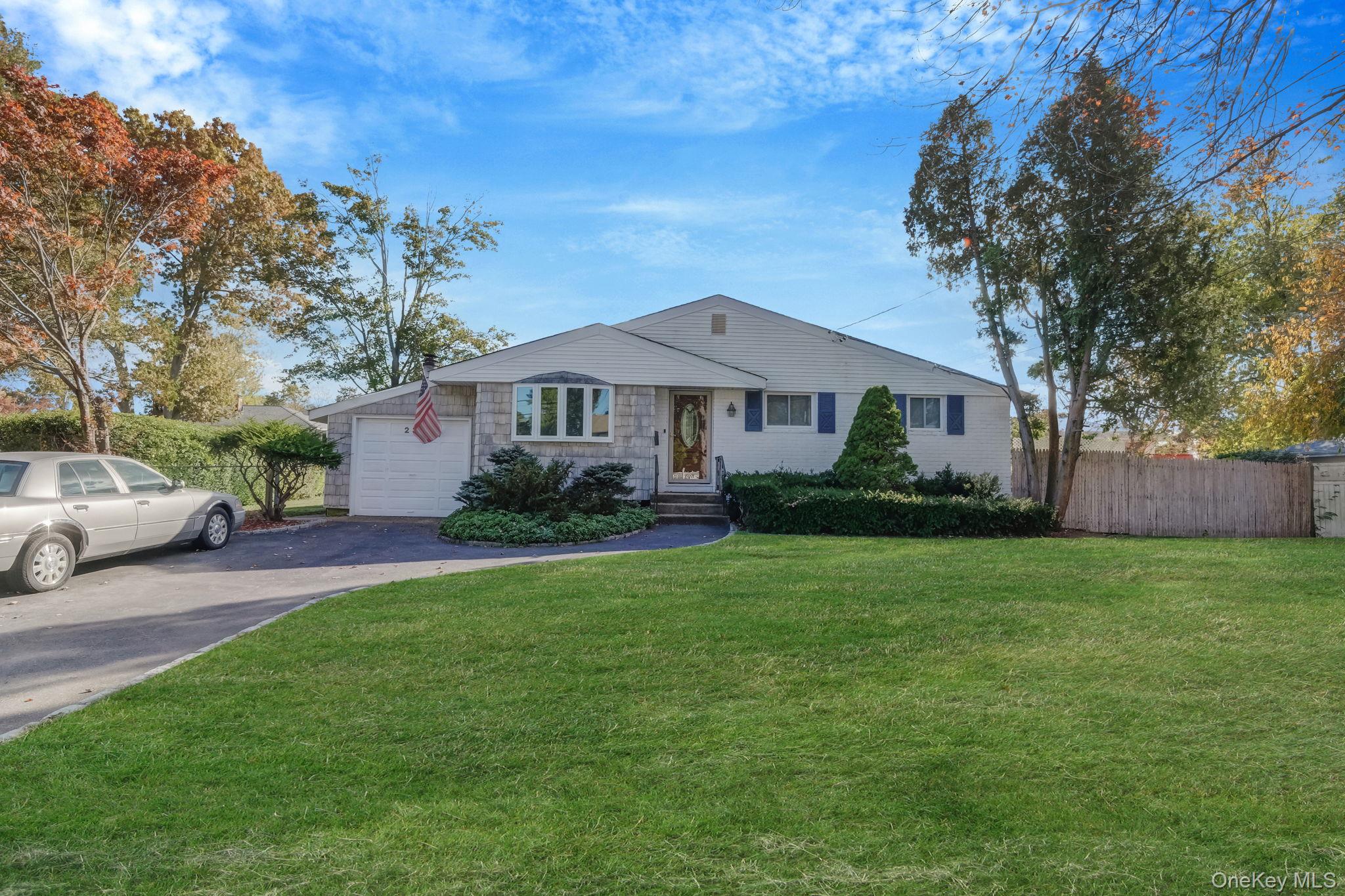 236 New York Avenue, Bay Shore, NY 11706