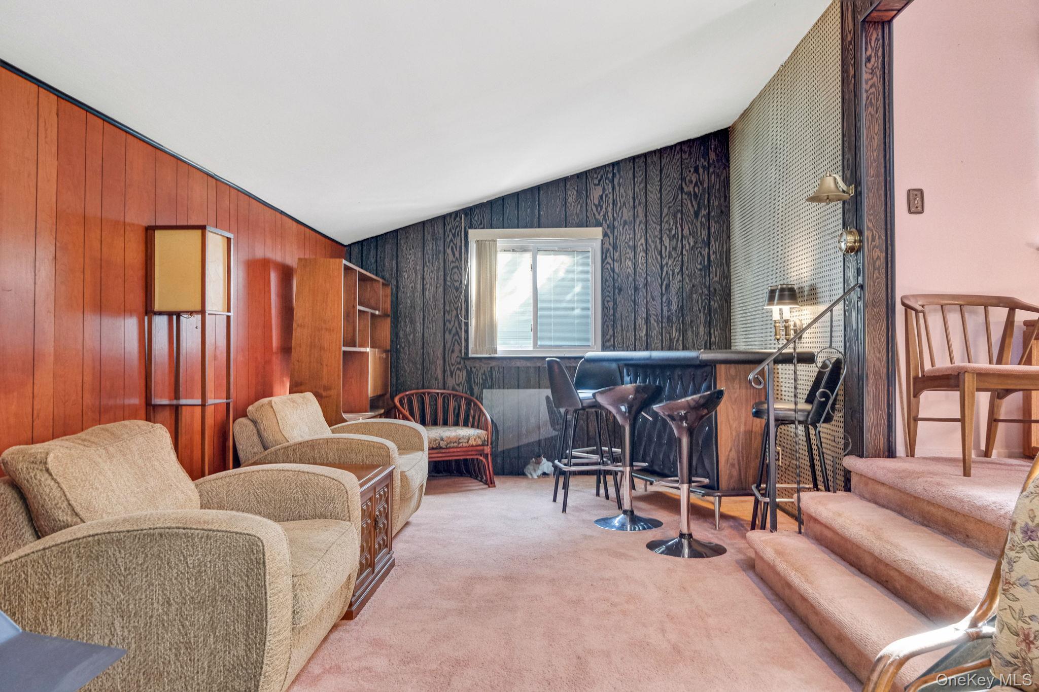 236 New York Avenue, Bay Shore, NY 11706