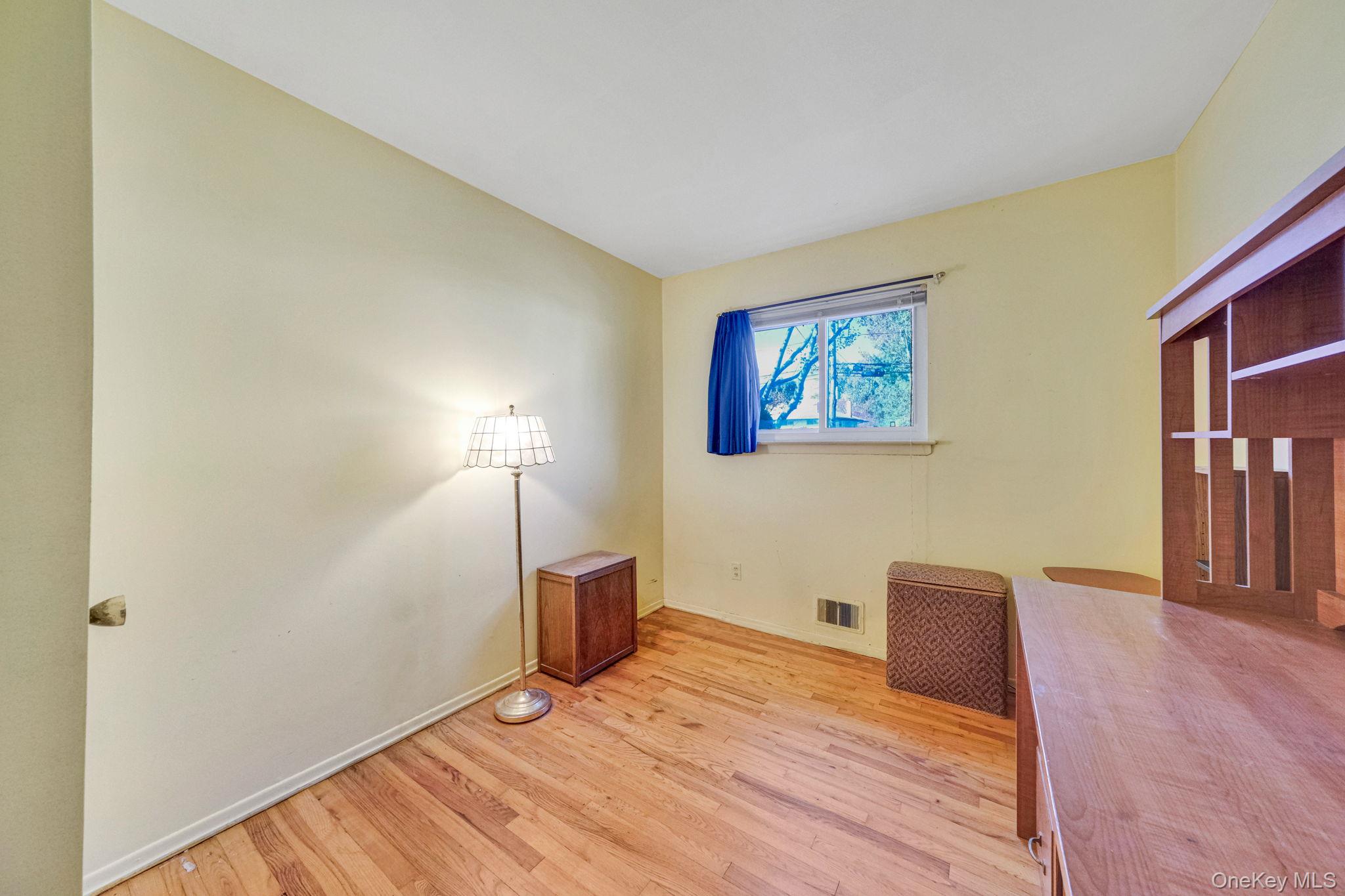 236 New York Avenue, Bay Shore, NY 11706