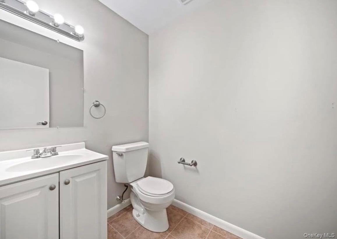 418 S 7th Avenue, Mount Vernon, NY 10550