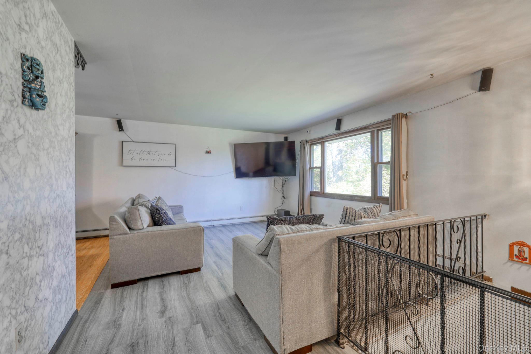 191 Mills Road, Walden, NY 12586