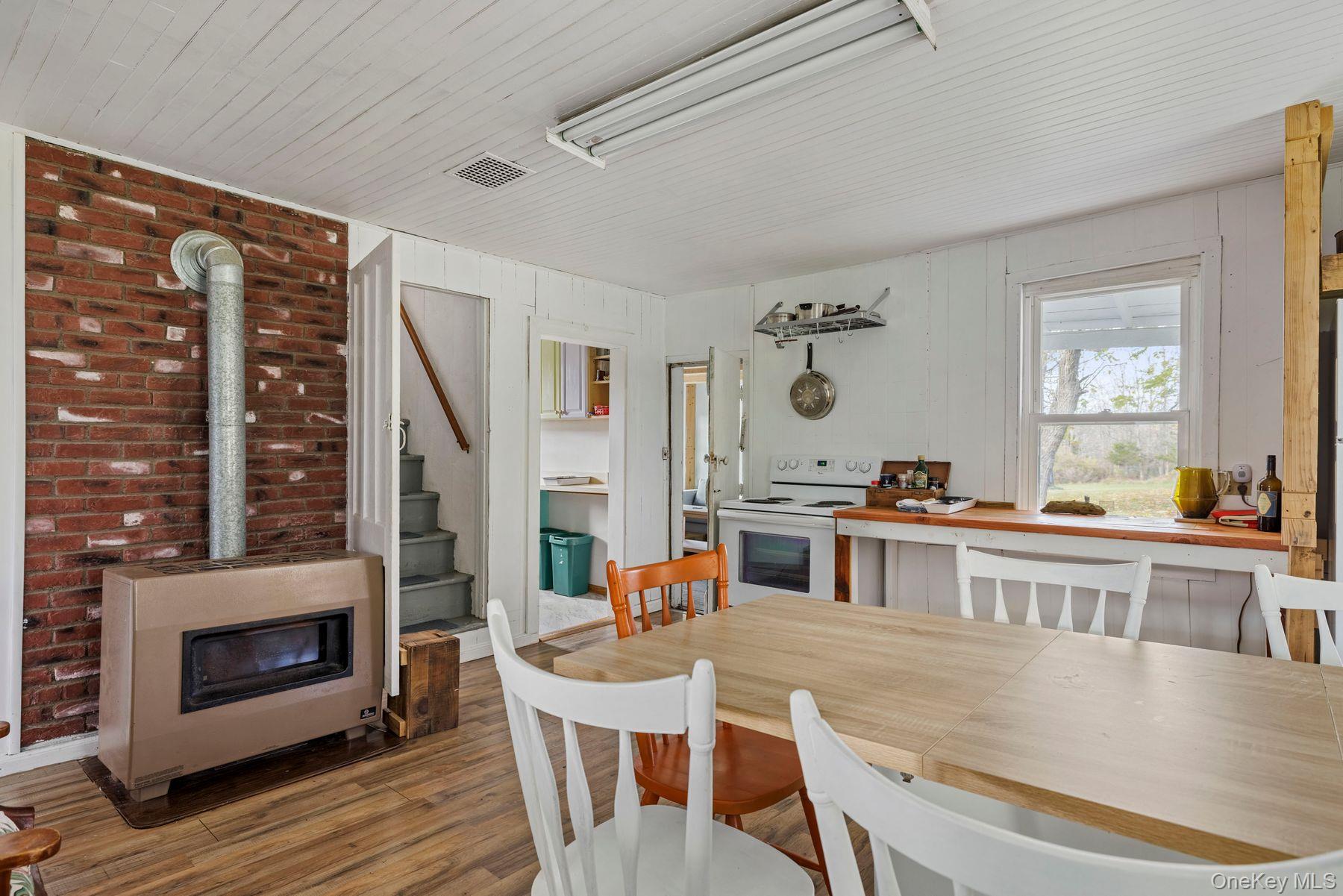 2021-2071 Potic Mountain Road, Earlton, NY 12051