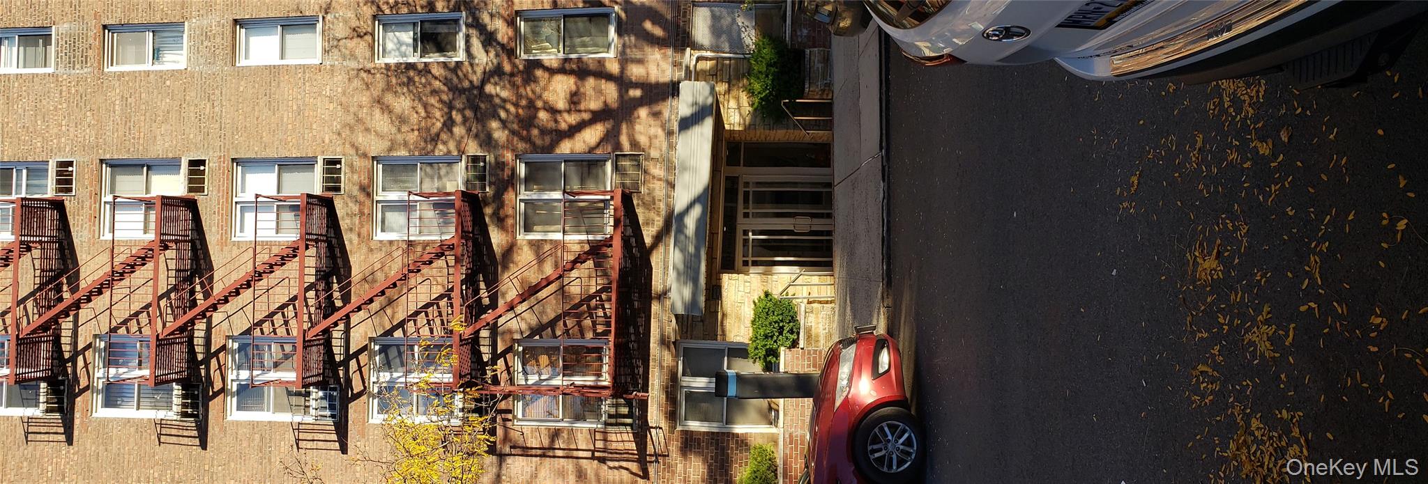 1332 Metropolitan Avenue # 6A, Bronx, NY 10462