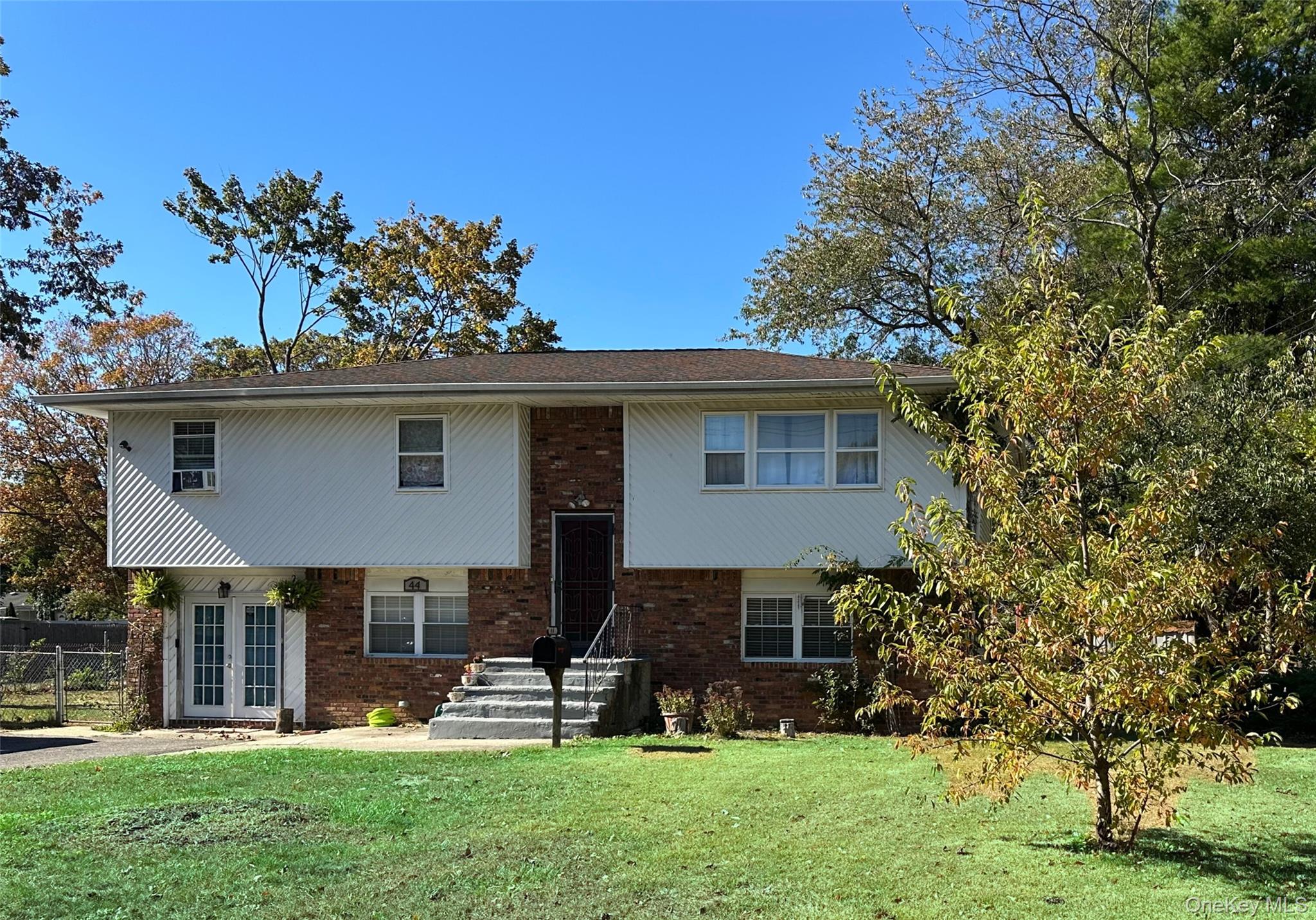 44 3rd Street, Brentwood, NY 11717