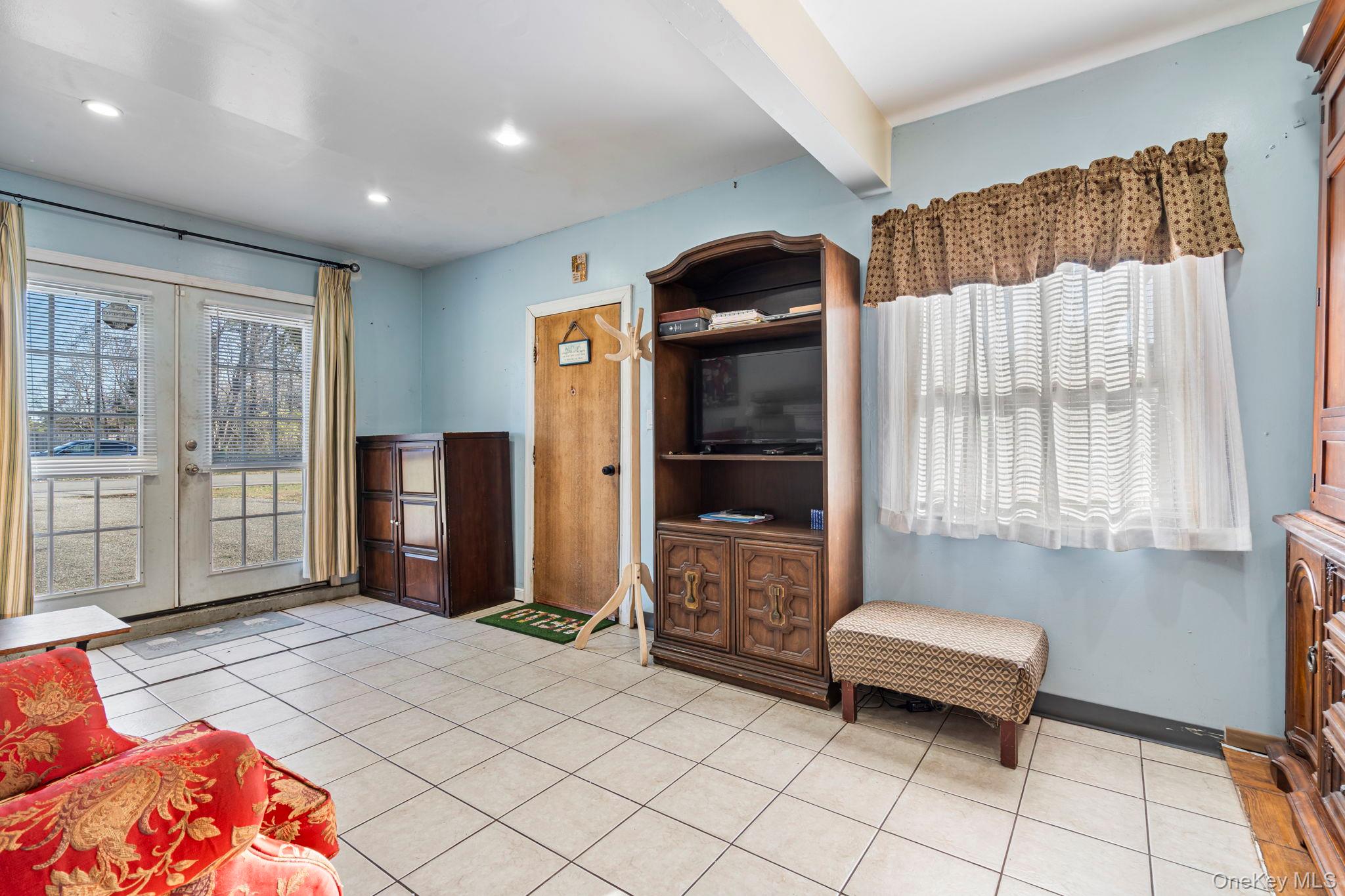 44 3rd Street, Brentwood, NY 11717