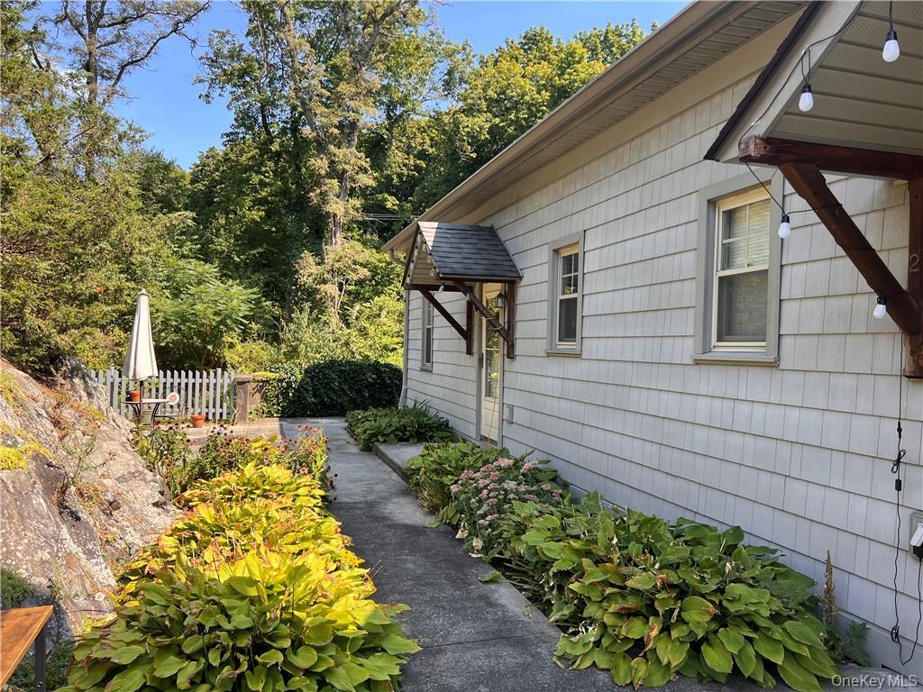 14 Old Glenham Road, Beacon, NY 12508