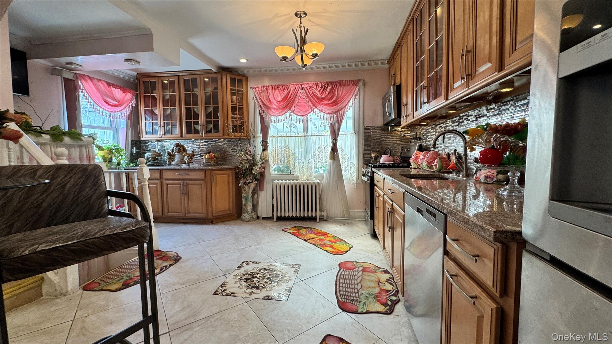 115-46 W Van Wyck Expressway, South Ozone Park, NY 11420