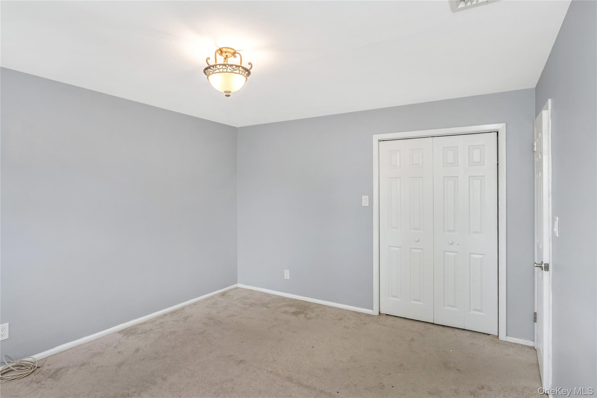 15 Ingram Drive, Hicksville, NY 11801