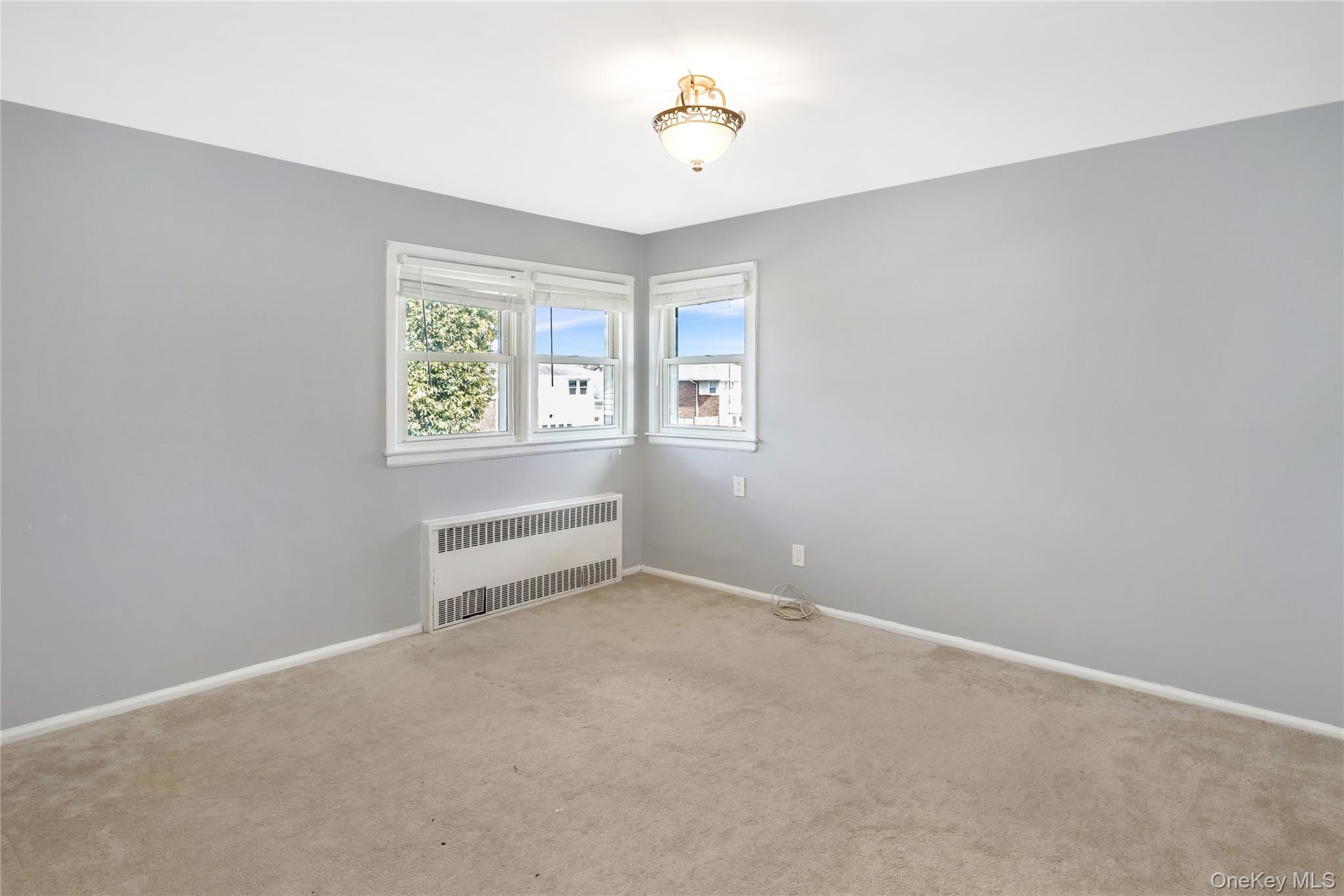 15 Ingram Drive, Hicksville, NY 11801