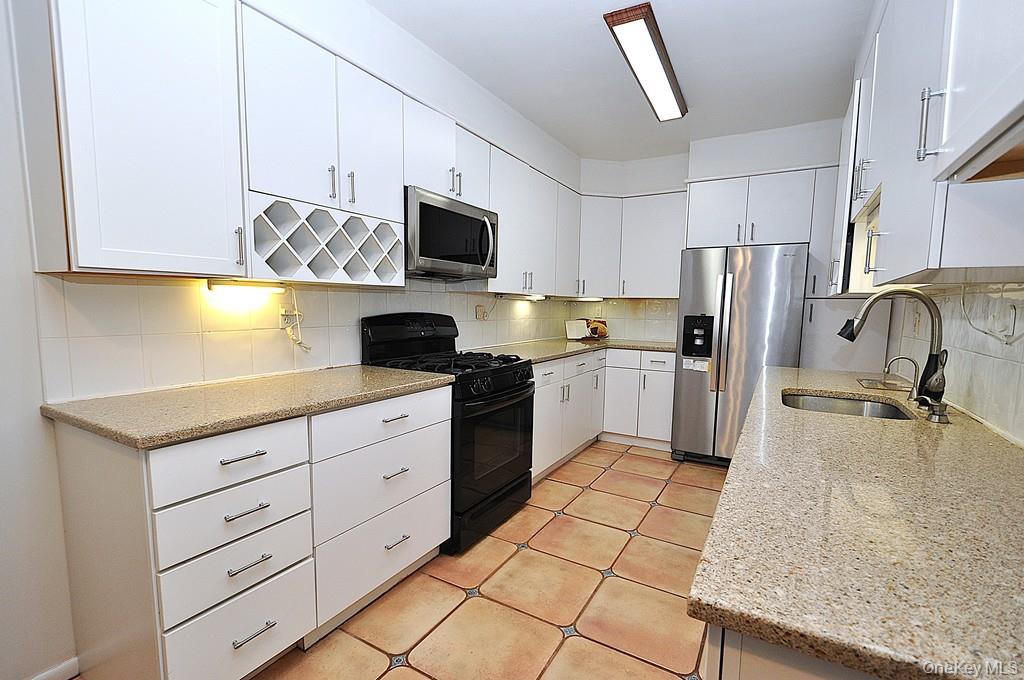 253 Garth Road # 1S, Scarsdale, NY 10583