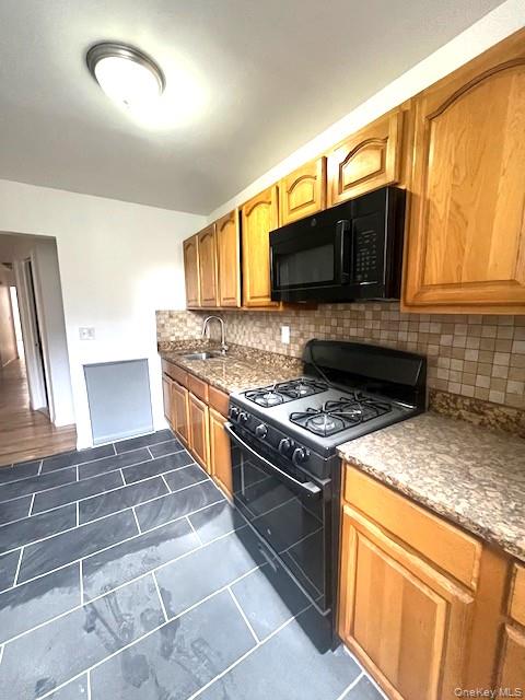 2696 Marion, Bronx, NY 10458