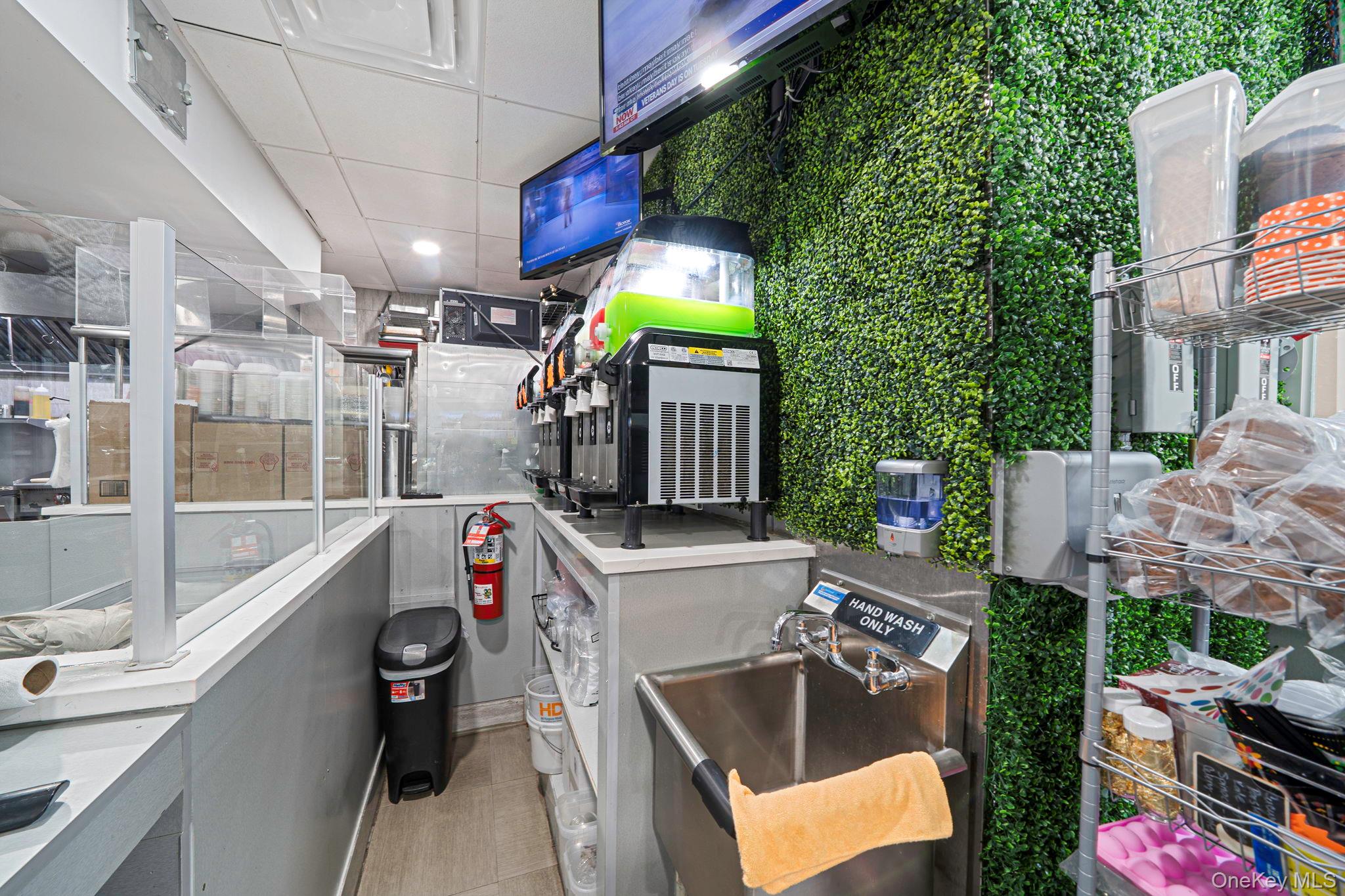 6469 Broadway, Bronx, NY 10471