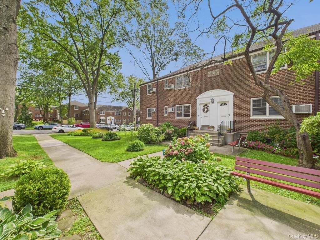 251-11 60th Ave # 1, Little Neck, NY 11362