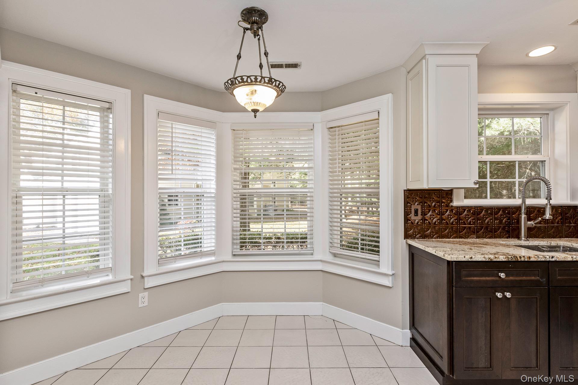 17 Pidgeon Court, Manorville, NY 11949