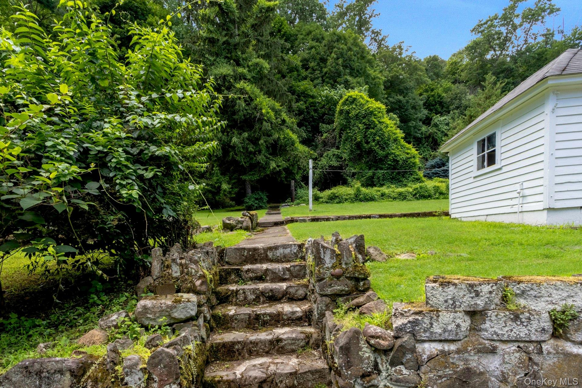 1002 Route 9W S, Nyack, NY 10960