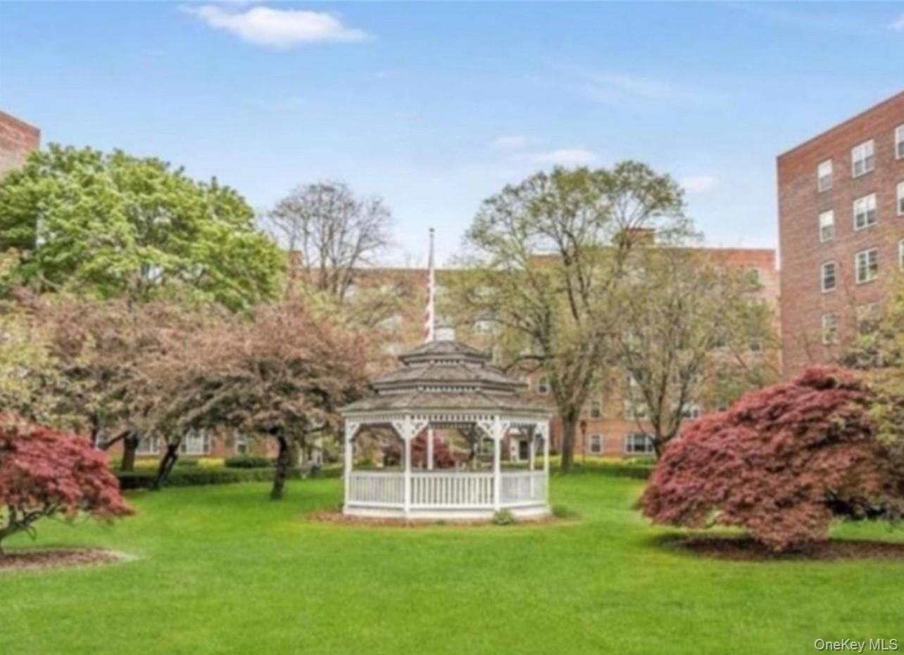 230 Pelham Road # 6F, New Rochelle, NY 10805