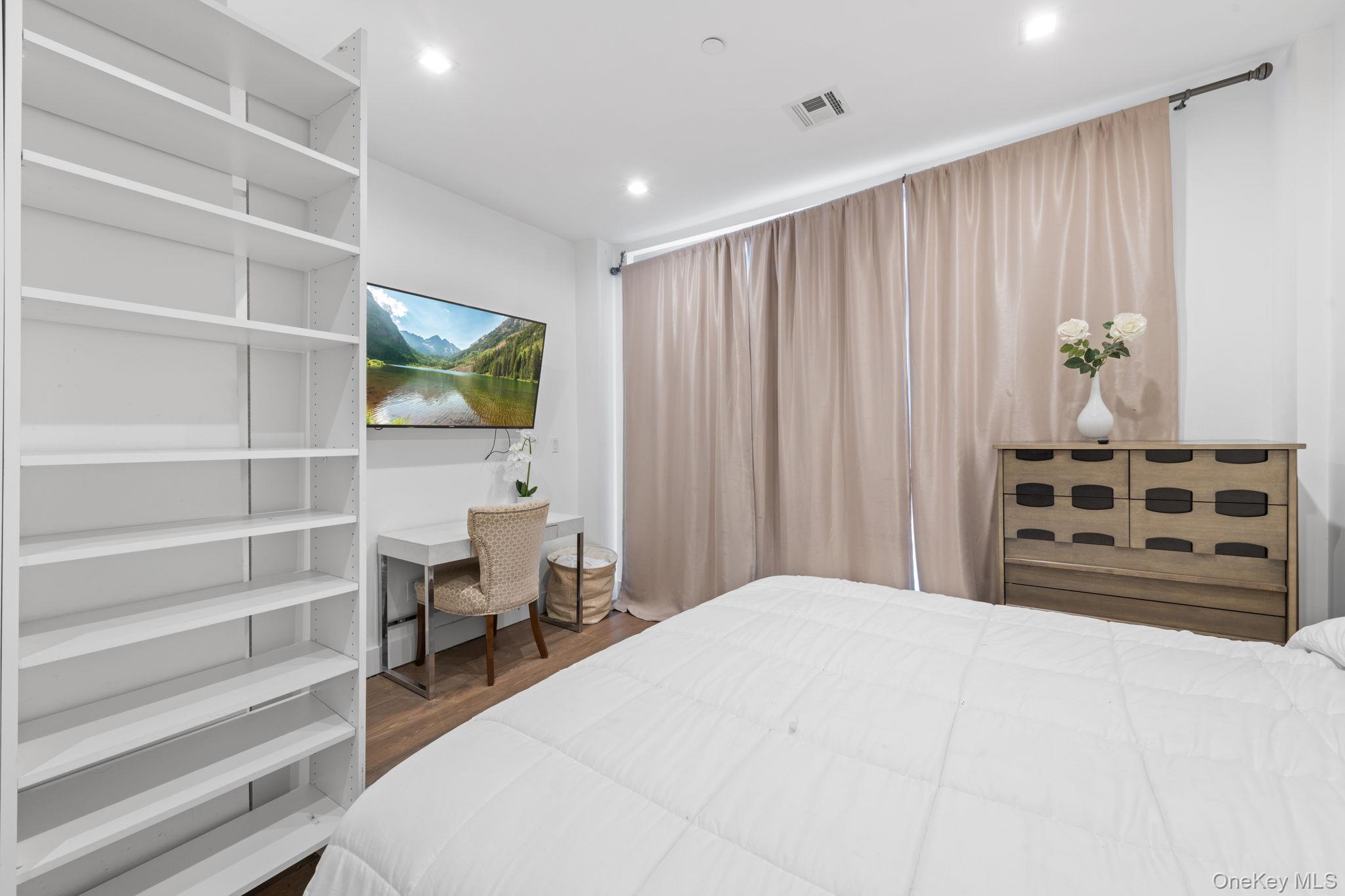 1769 E 13th Street # 2B, Brooklyn, NY 11229