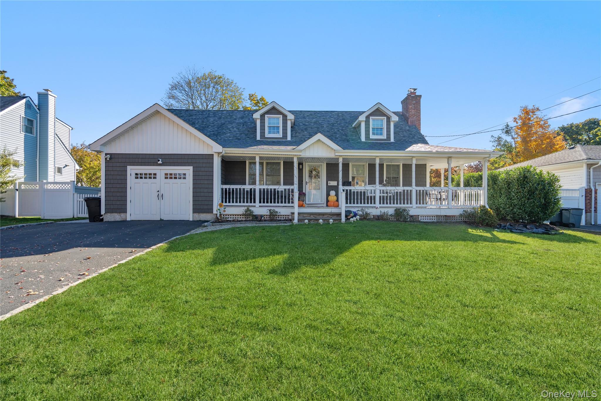 6 Dressler Road, Greenlawn, NY 11740