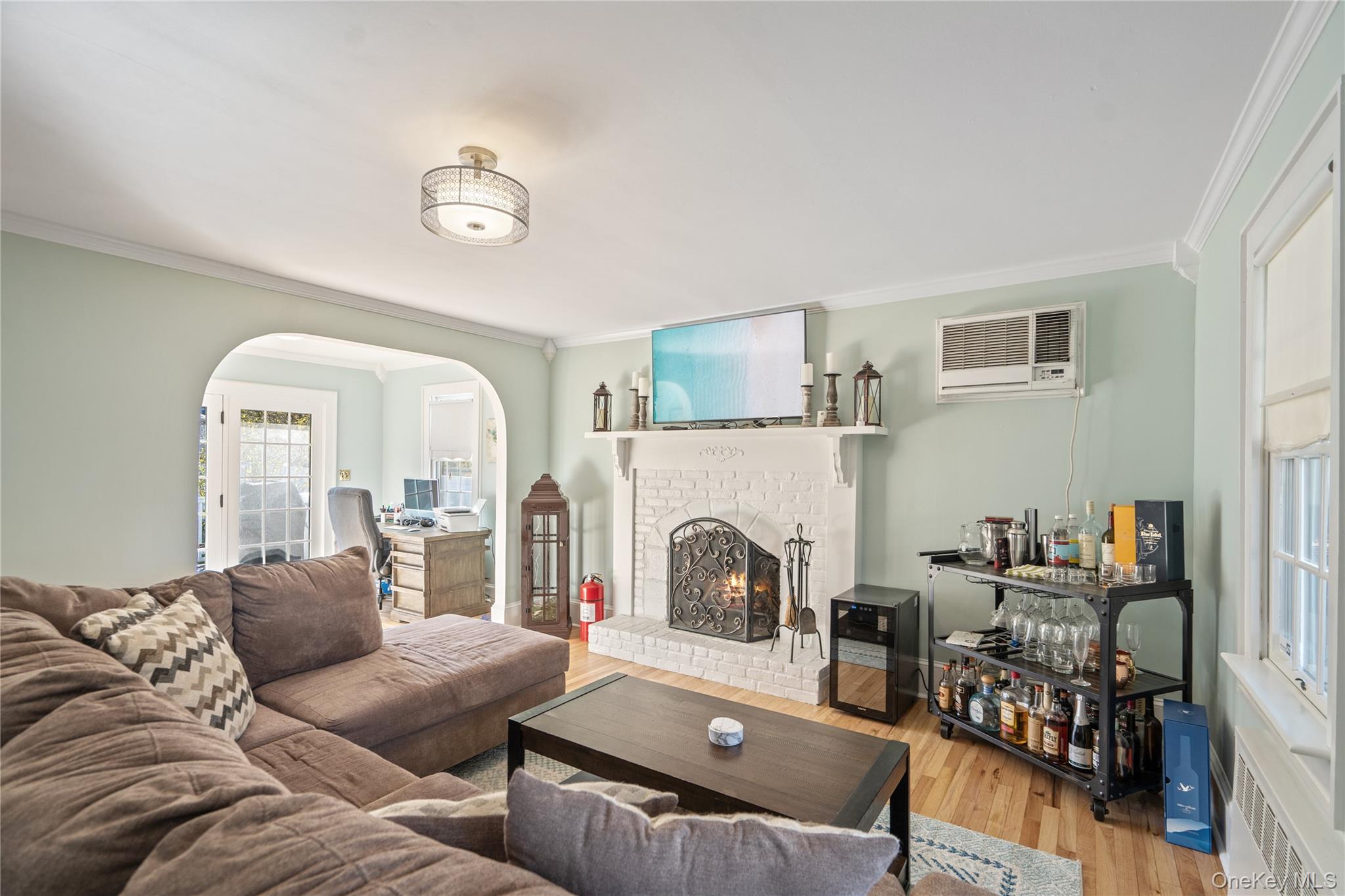 6 Dressler Road, Greenlawn, NY 11740