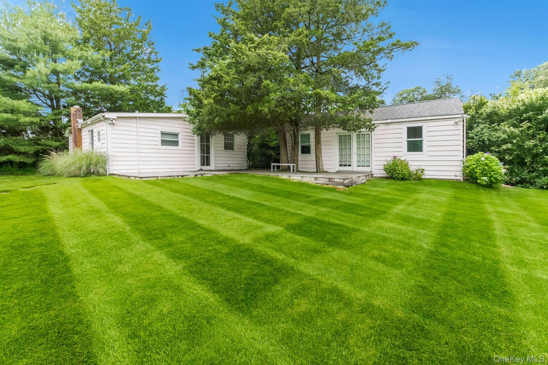 41 Snake Hollow Road, Bridgehampton, NY 11932