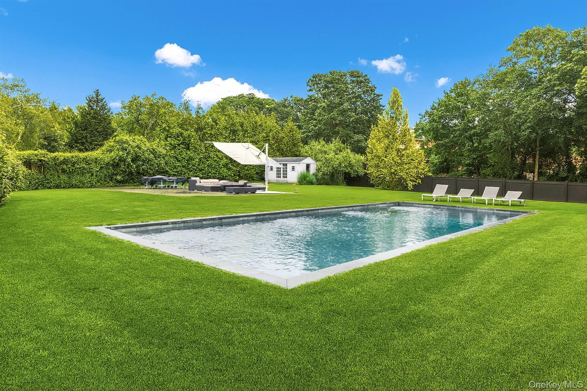 41 Snake Hollow Road, Bridgehampton, NY 11932