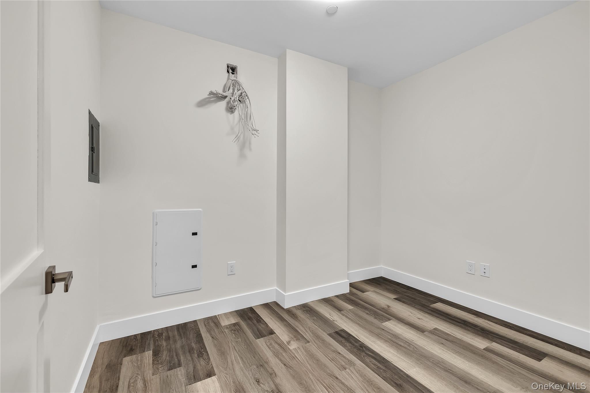 533 Greenwich Street # Lower Level, Hempstead, NY 11550