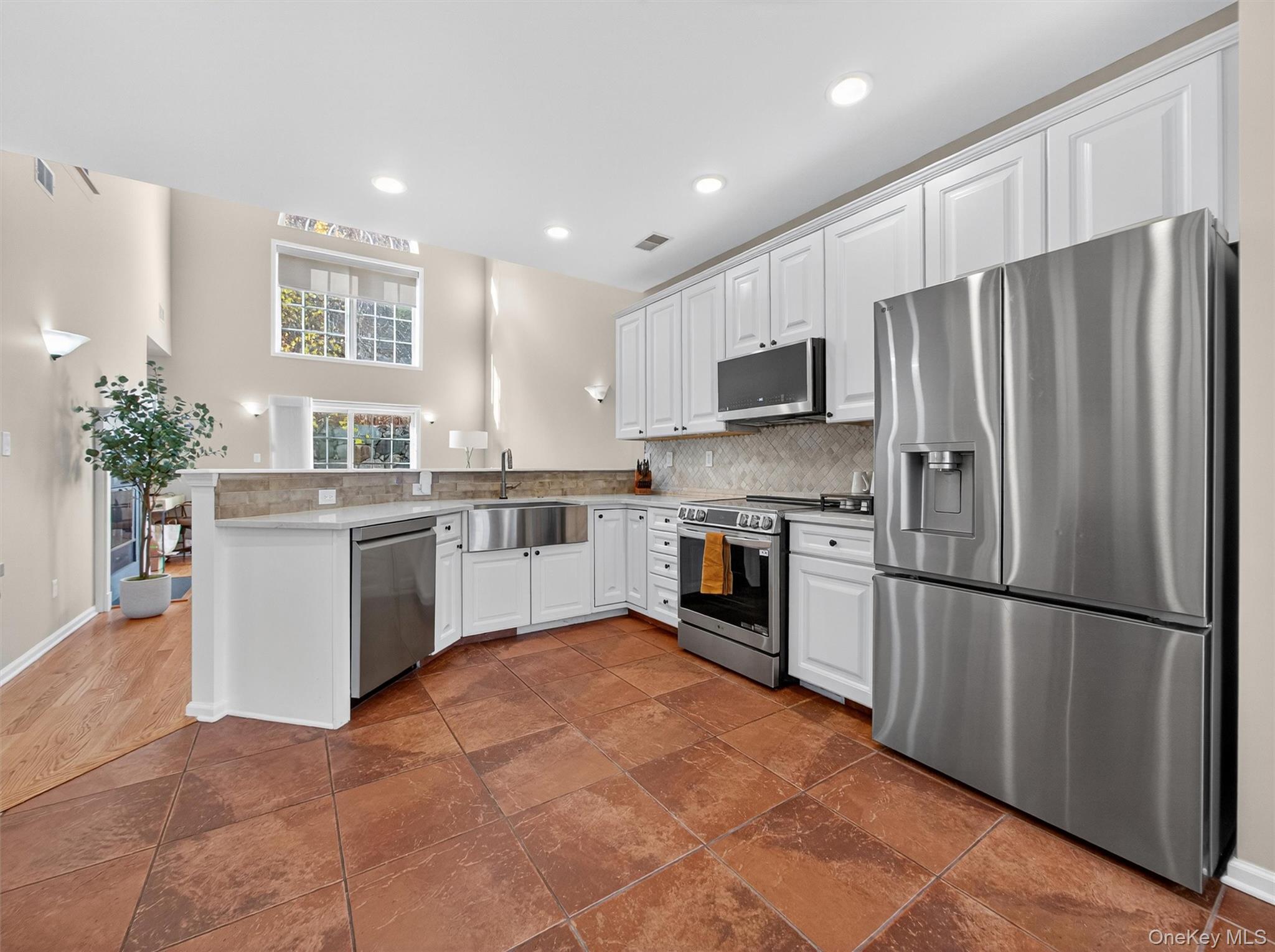 221 Woodlands Drive, Tuxedo Park, NY 10987