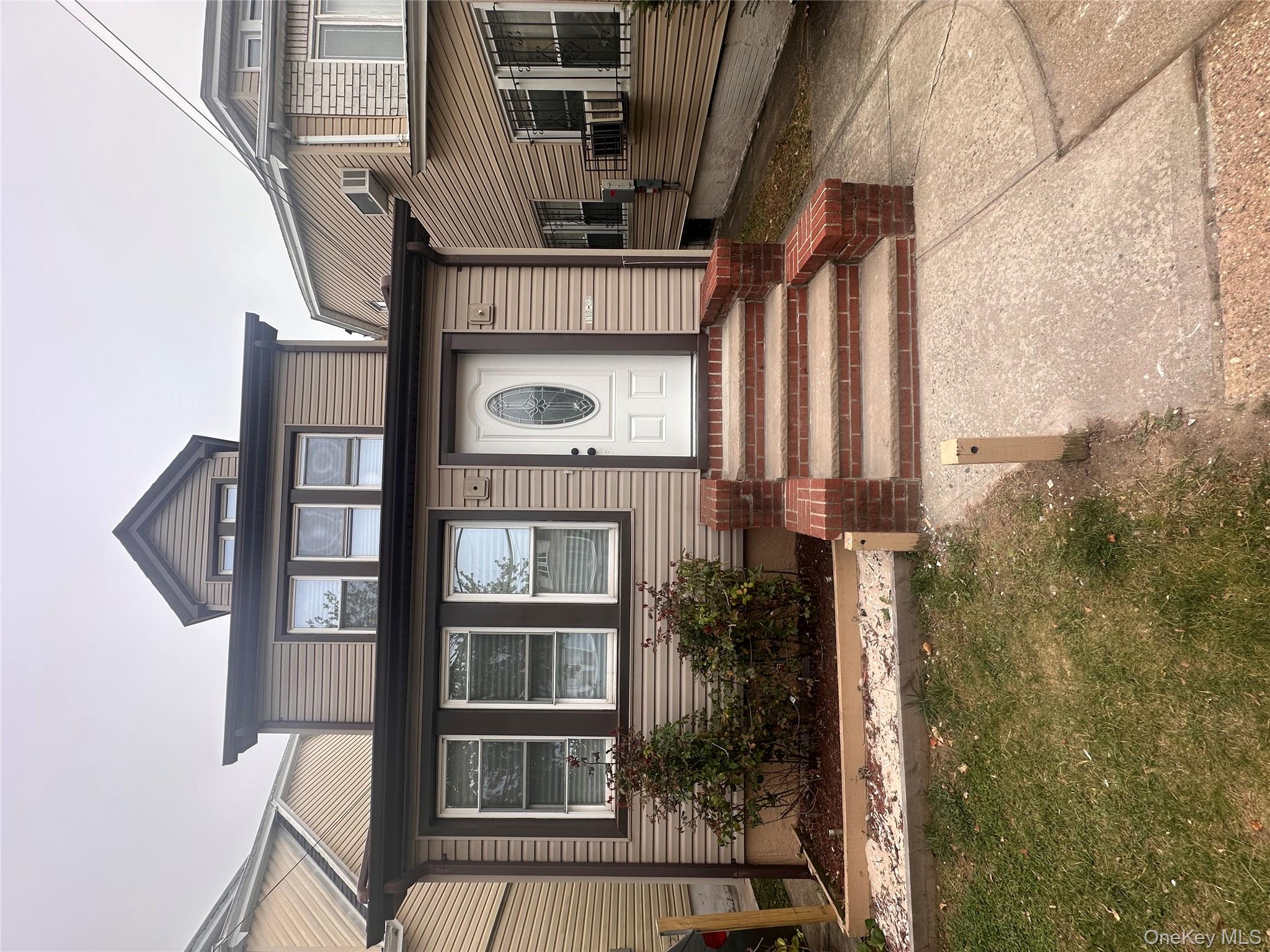 116-32 205, Saint Albans, NY 11412