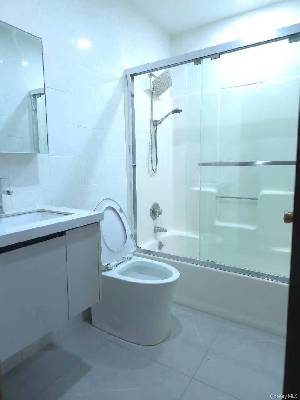 2096 Randall Avenue, Bronx, NY 10473