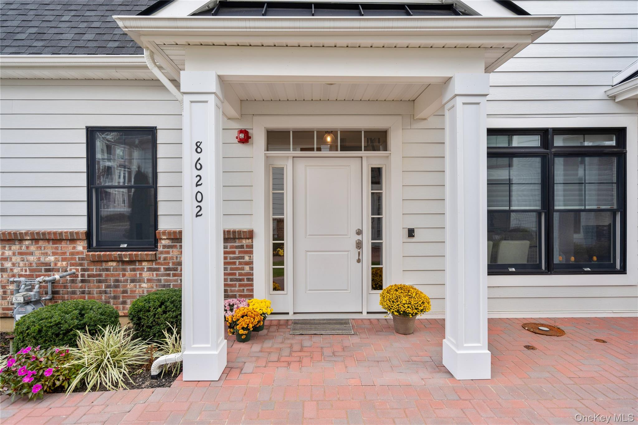 86202 Spruce Pond Circle # 744, Plainview, NY 11803