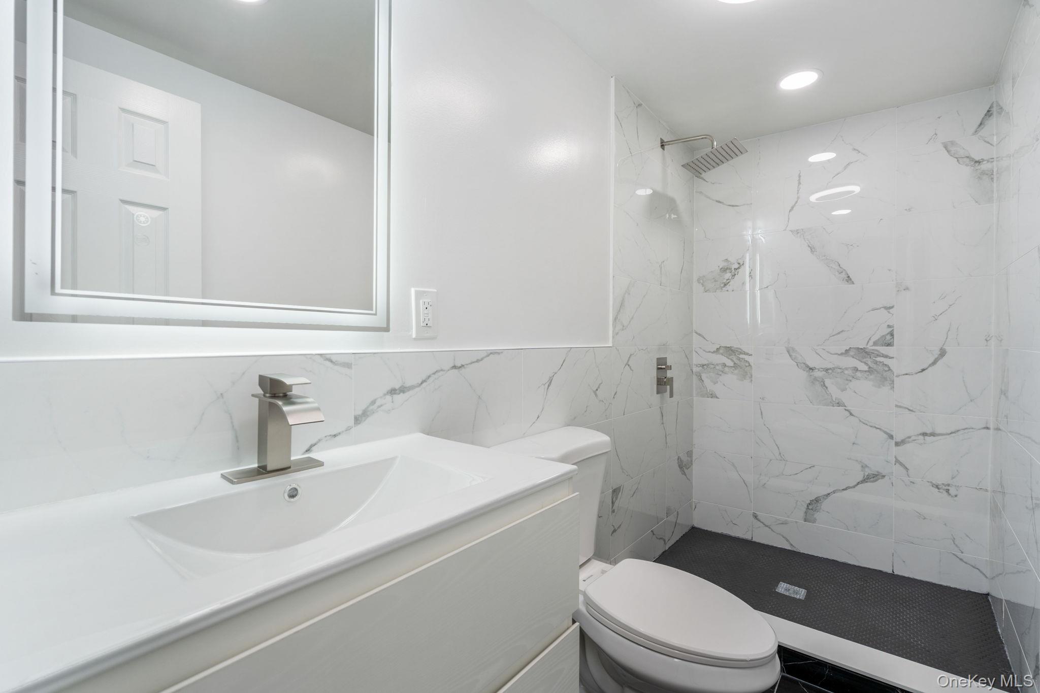 43 Oxford Circle, Loch Sheldrake, NY 12759