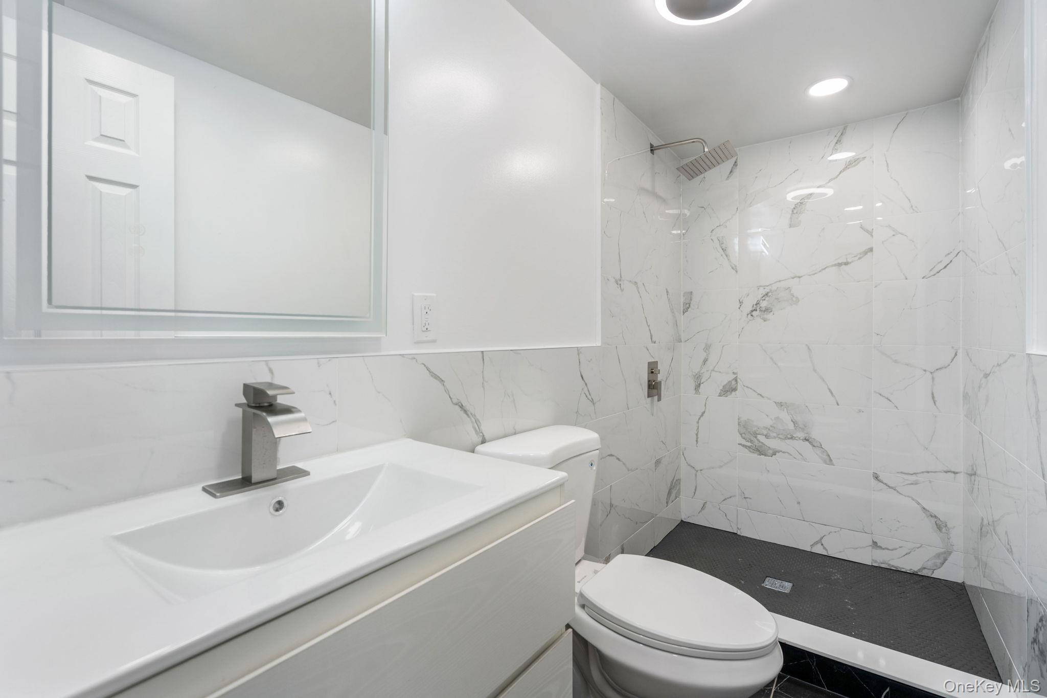 43 Oxford Circle, Loch Sheldrake, NY 12759