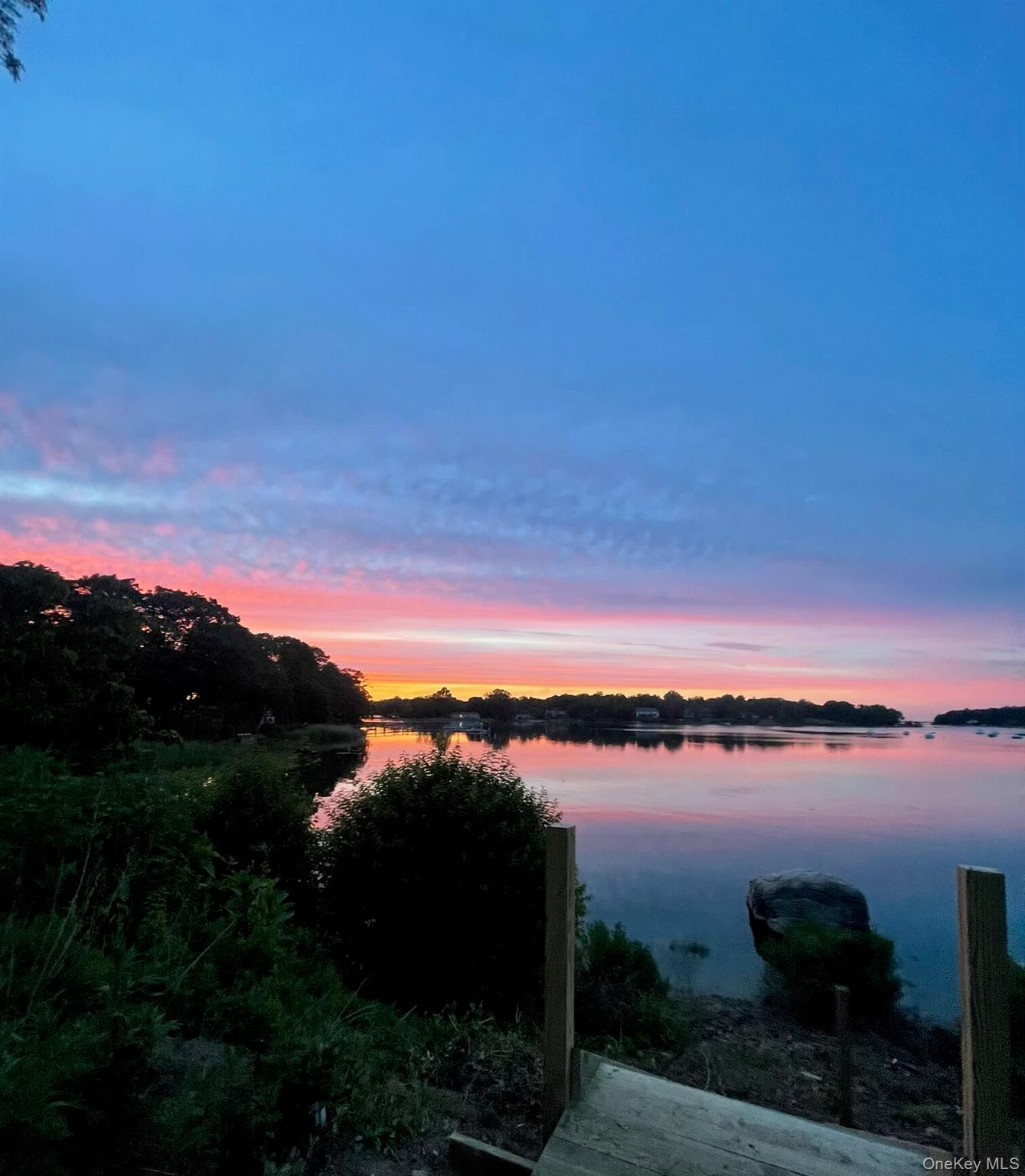 7 Shipyard Lane, Setauket, NY 11733