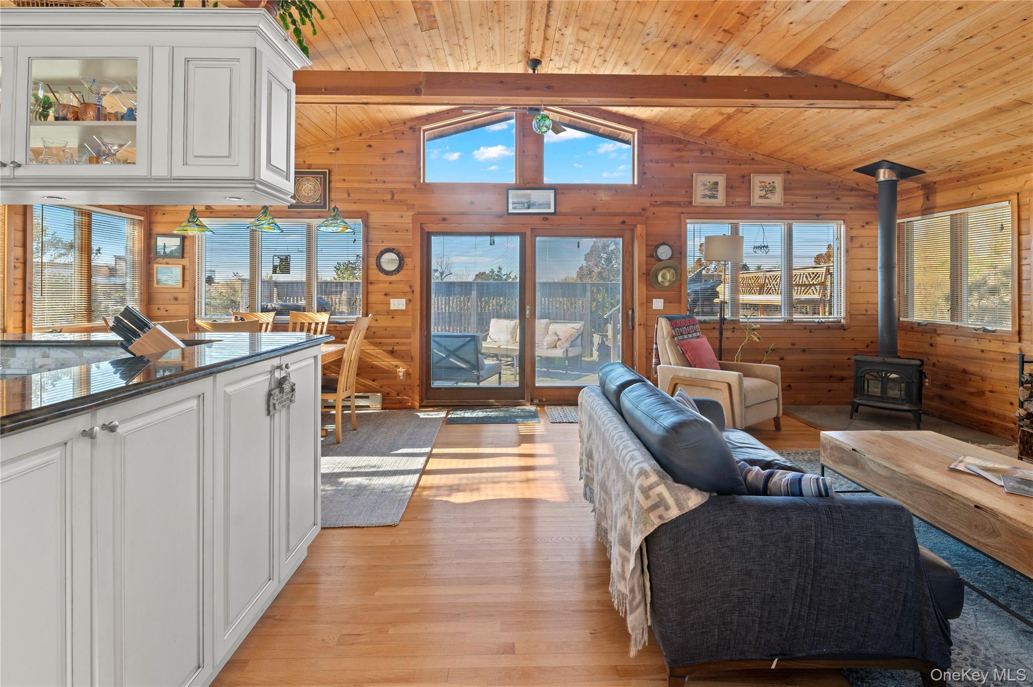 100 Clipper Roadway, Corneille Estates, NY 11770