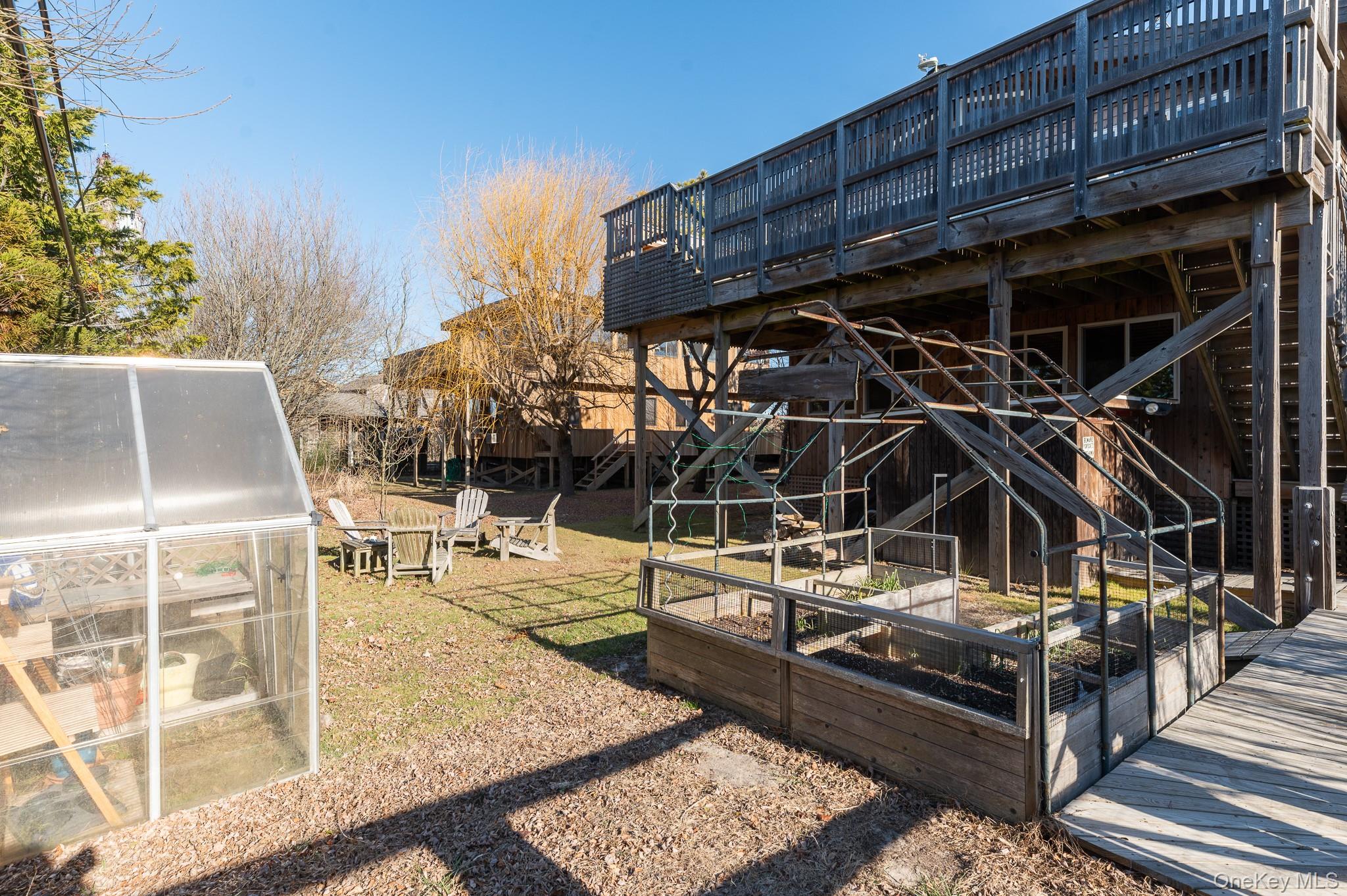 100 Clipper Roadway, Corneille Estates, NY 11770