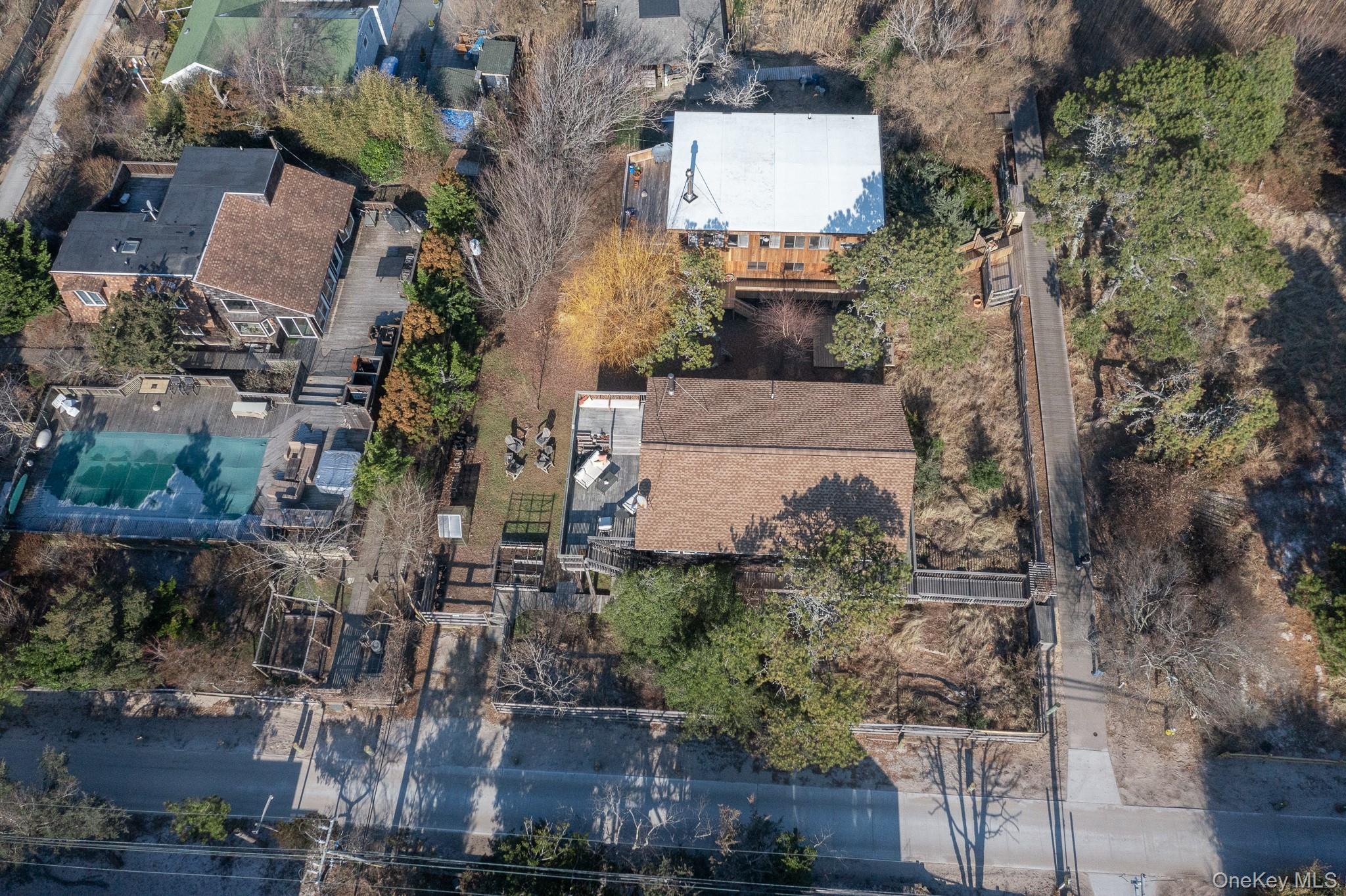 100 Clipper Roadway, Corneille Estates, NY 11770