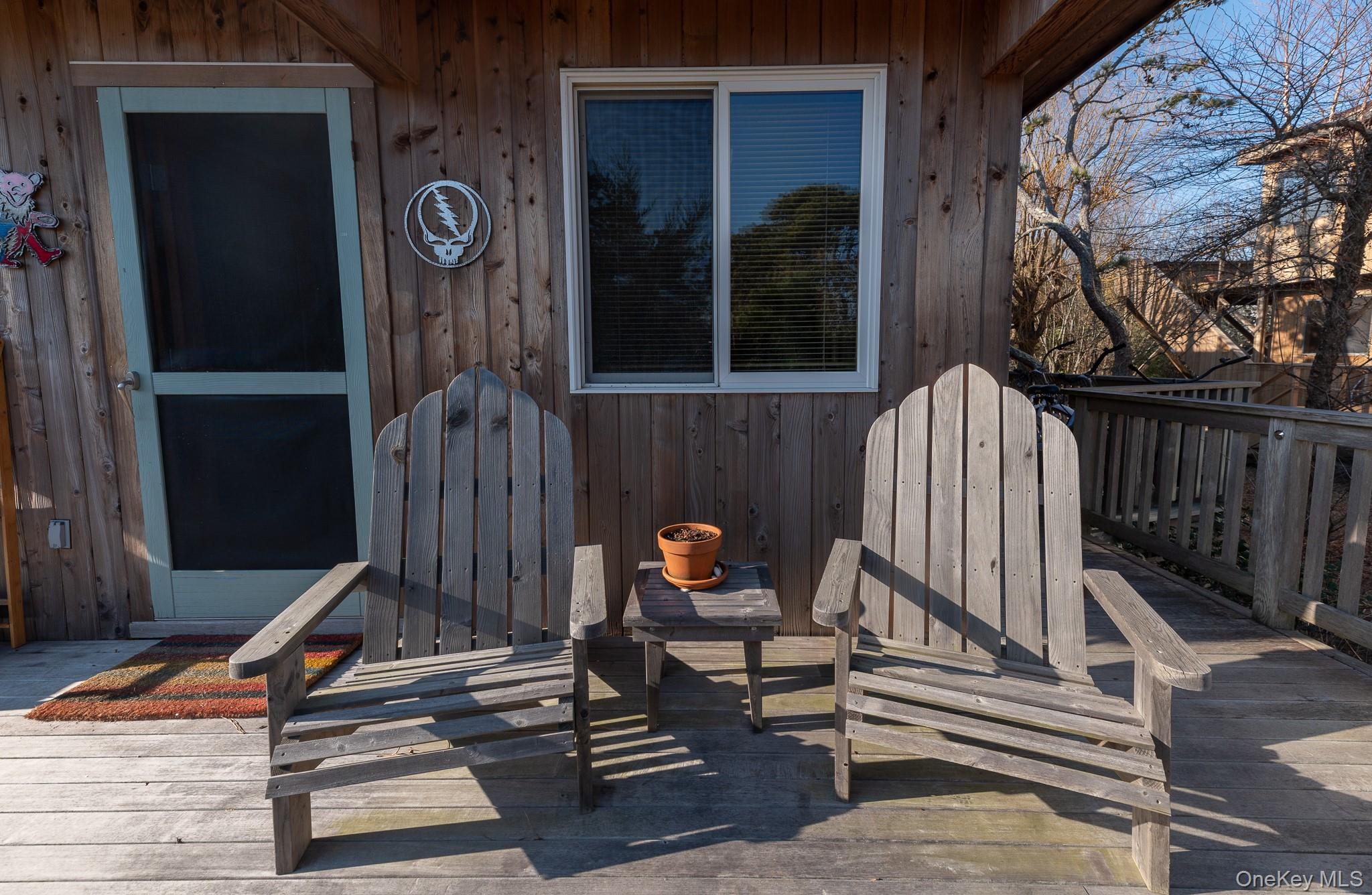 100 Clipper Roadway, Corneille Estates, NY 11770