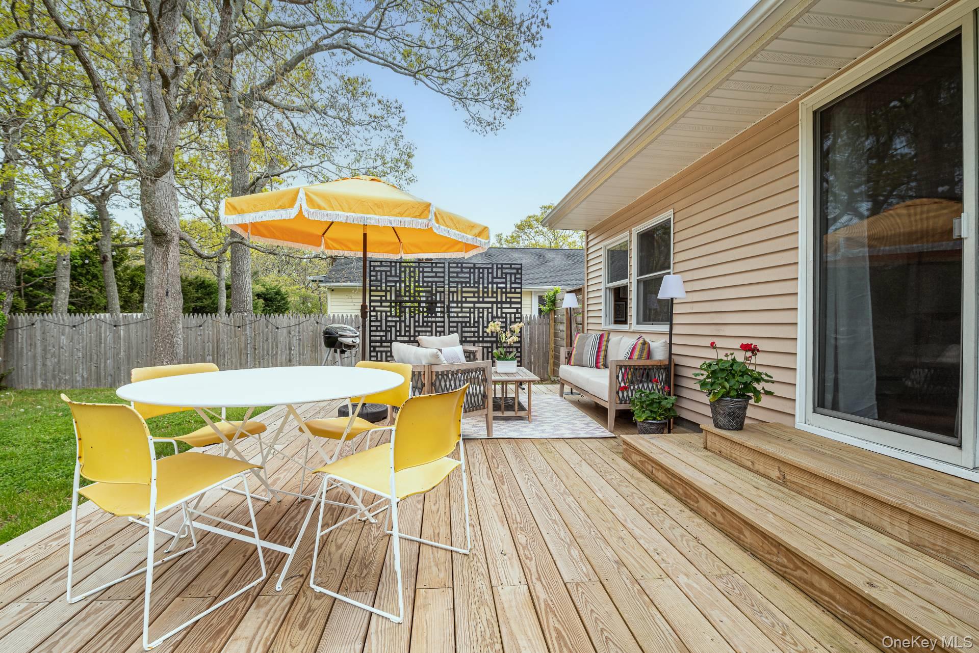 65 School Street, Hampton Bays, NY 11946