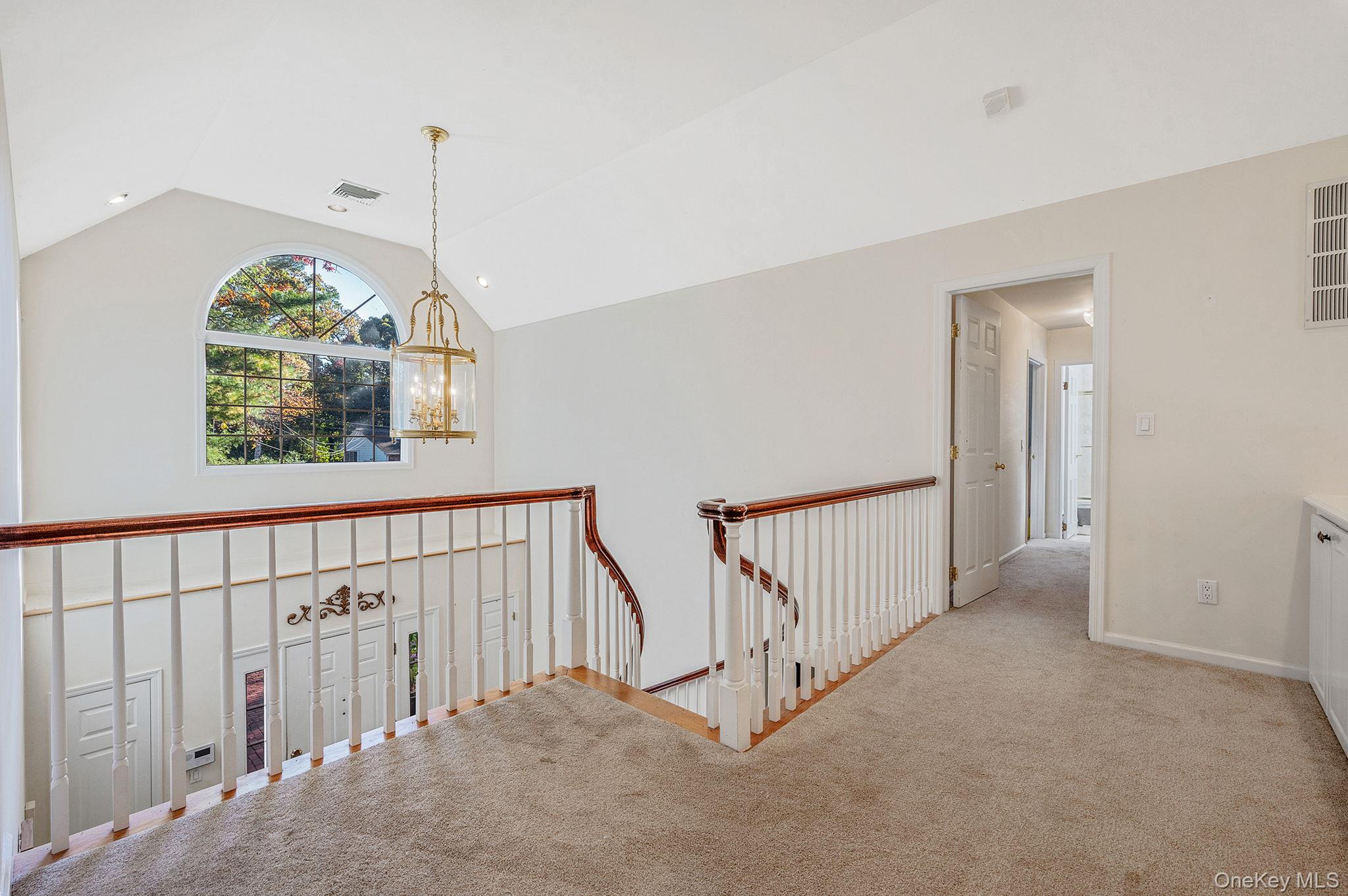 15 Riviera Court, Great River, NY 11739