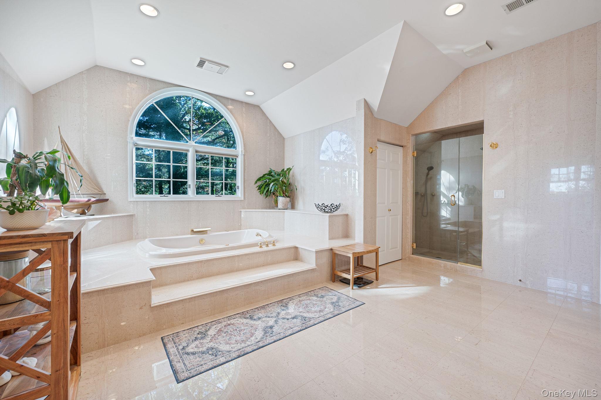 15 Riviera Court, Great River, NY 11739