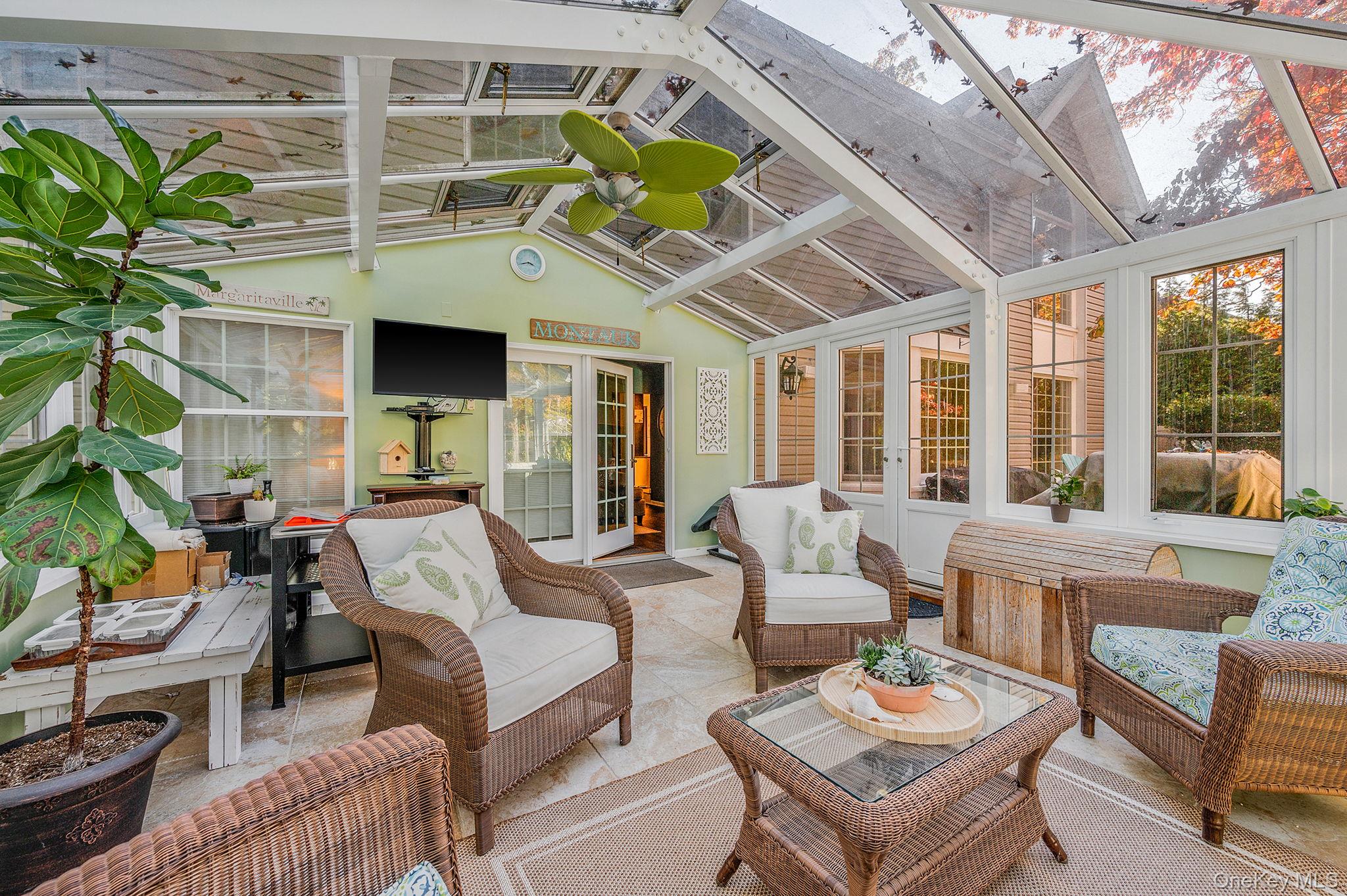 15 Riviera Court, Great River, NY 11739