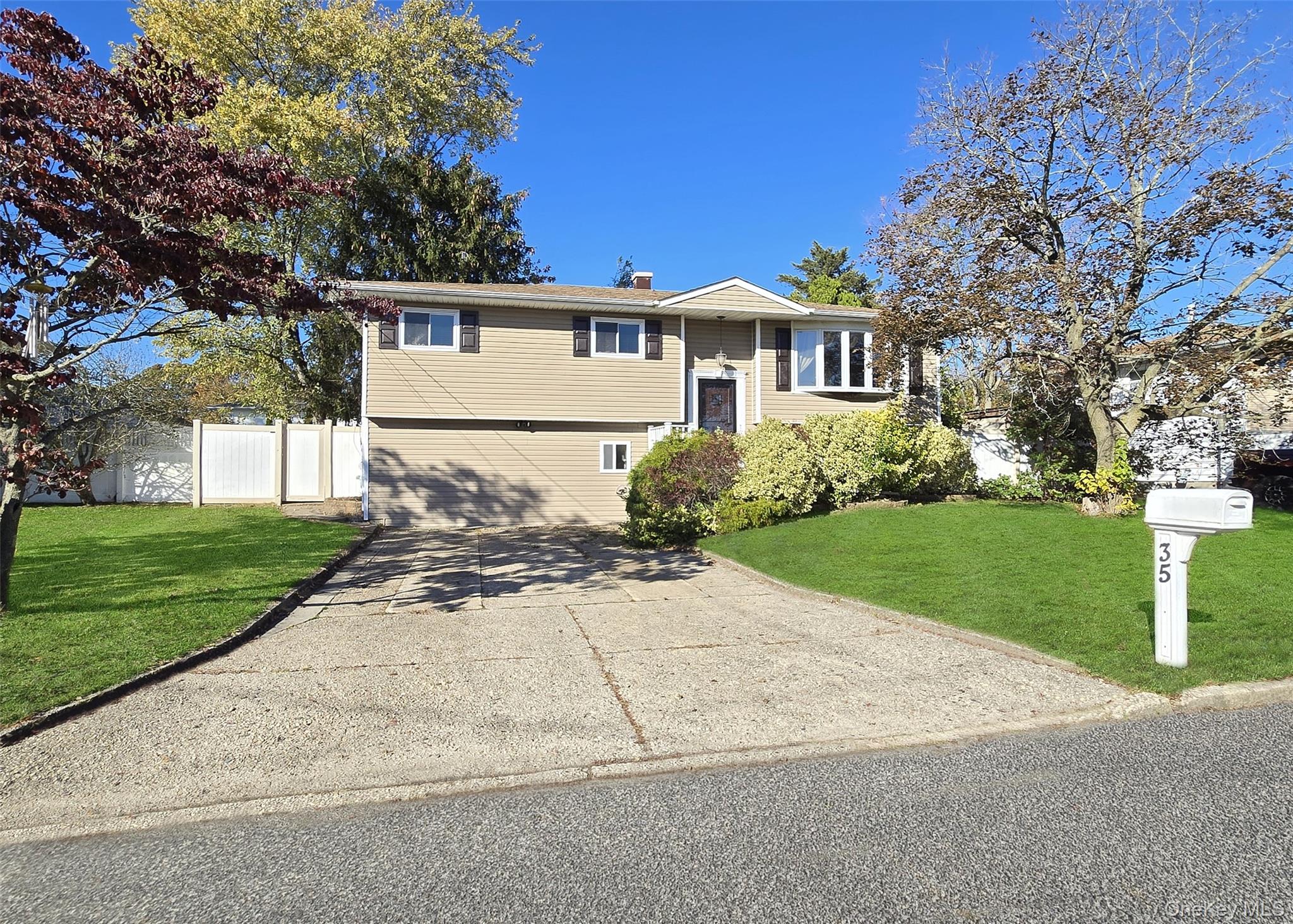 35 Van Buren Avenue, Centereach, NY 11720