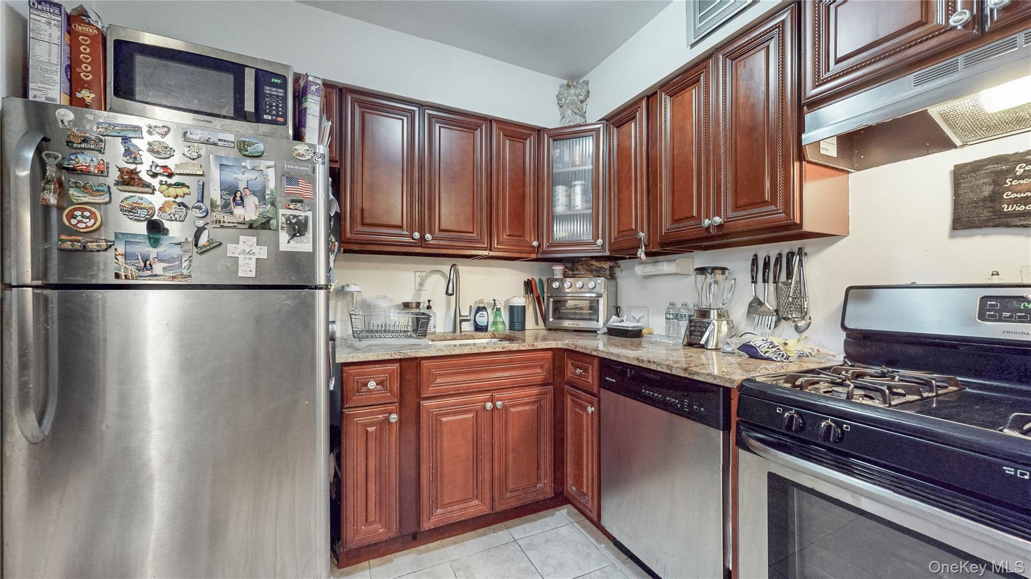 150-55 14th Road, Whitestone, NY 11357