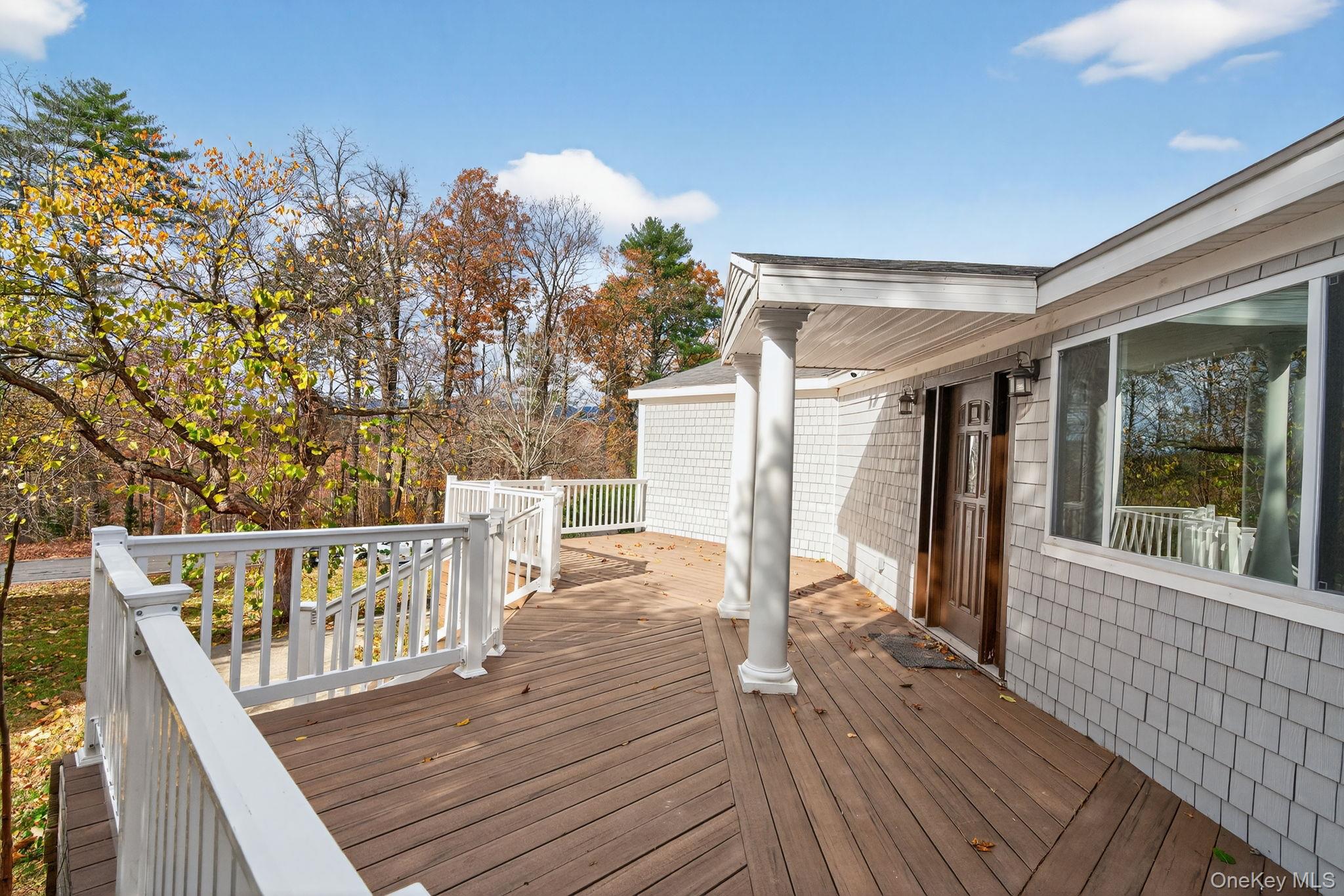 356 Old Stage Road, Saugerties, NY 12477