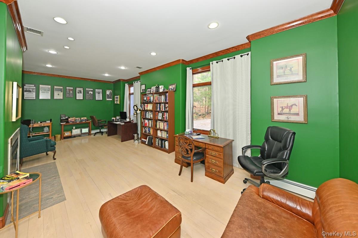 27 Sky Meadow Road, Suffern, NY 10901